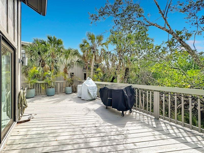 1445 LANDINGS CIR #69