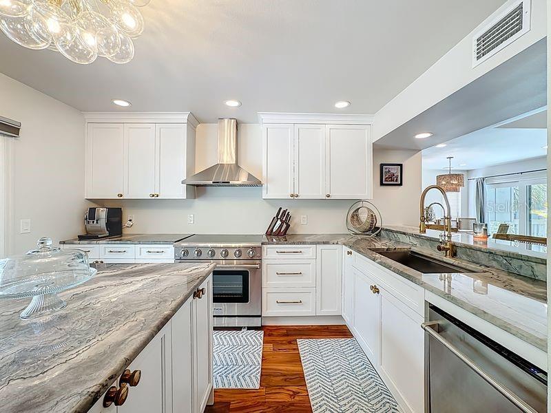 1445 LANDINGS CIR #69