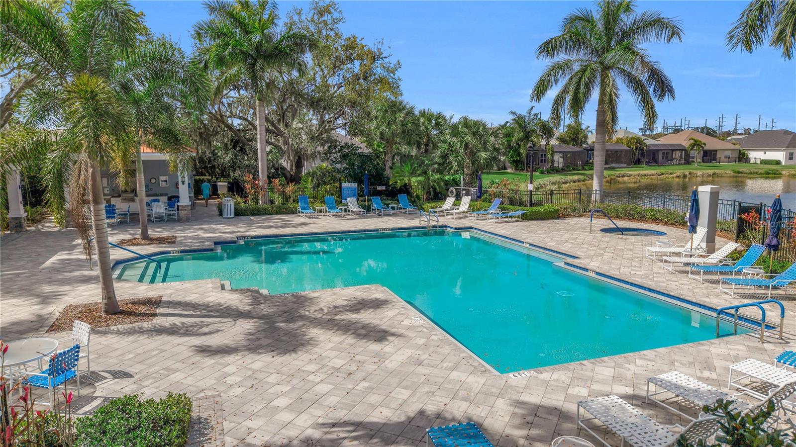7798 RIDGELAKE CIR