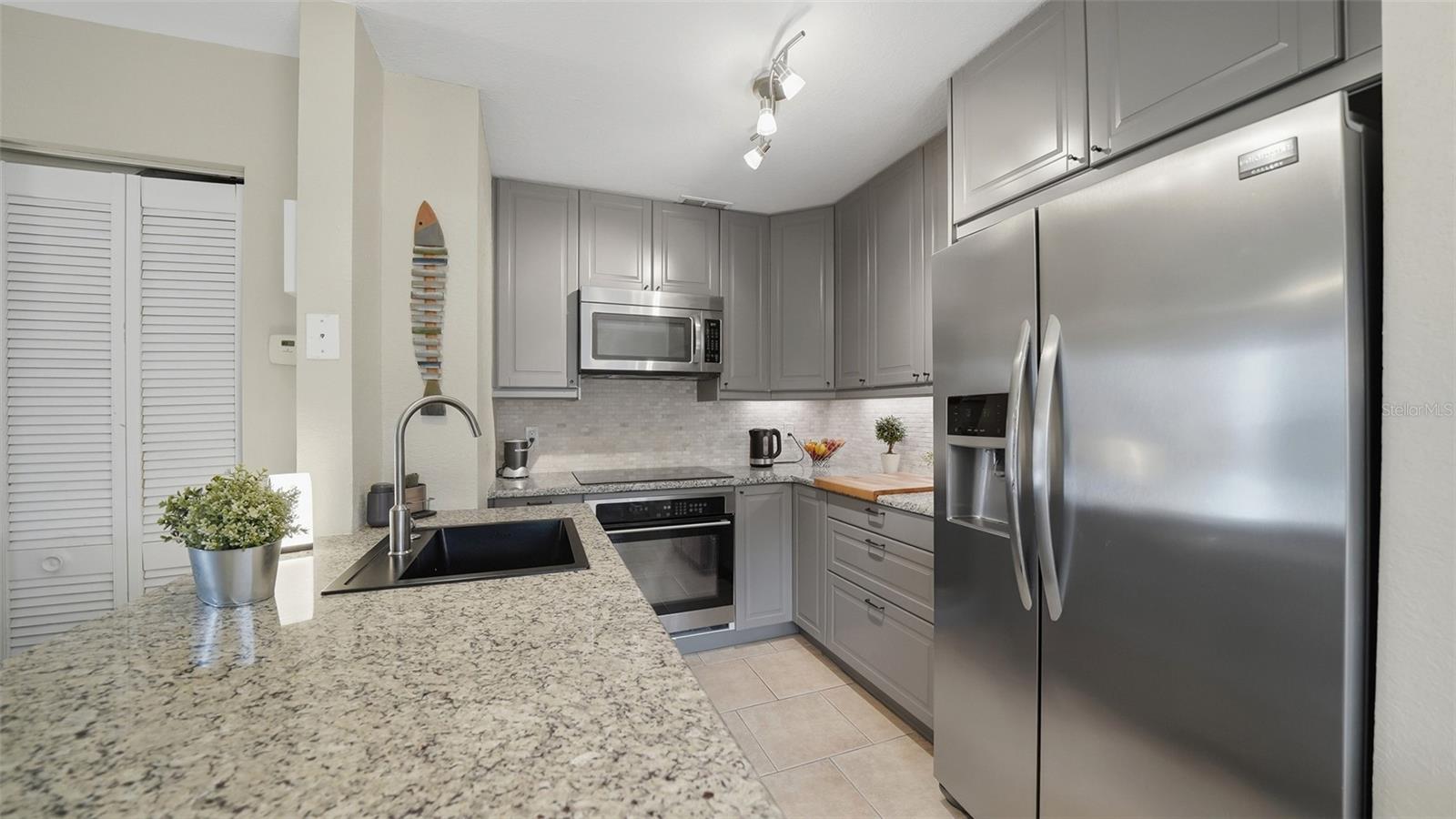 850 S TAMIAMI TRL #521