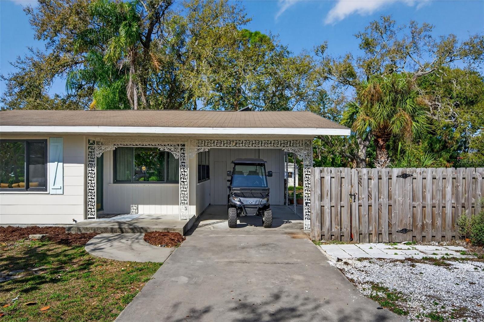 6338 BEECHWOOD AVE