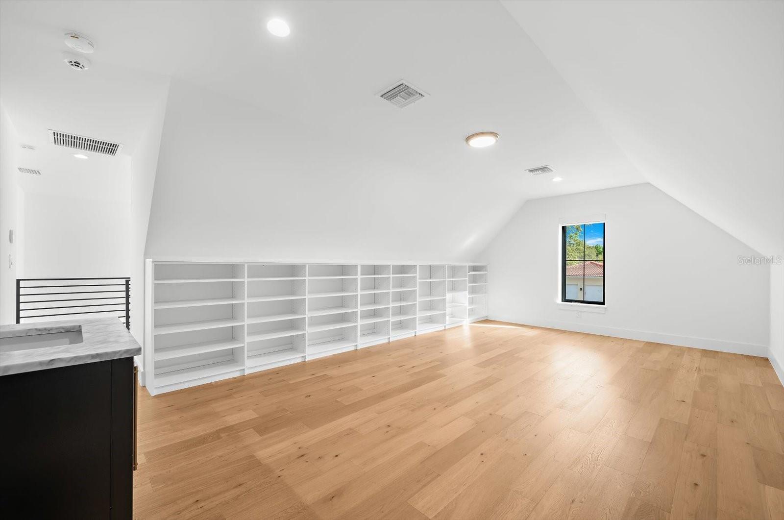 2135 DATURA ST