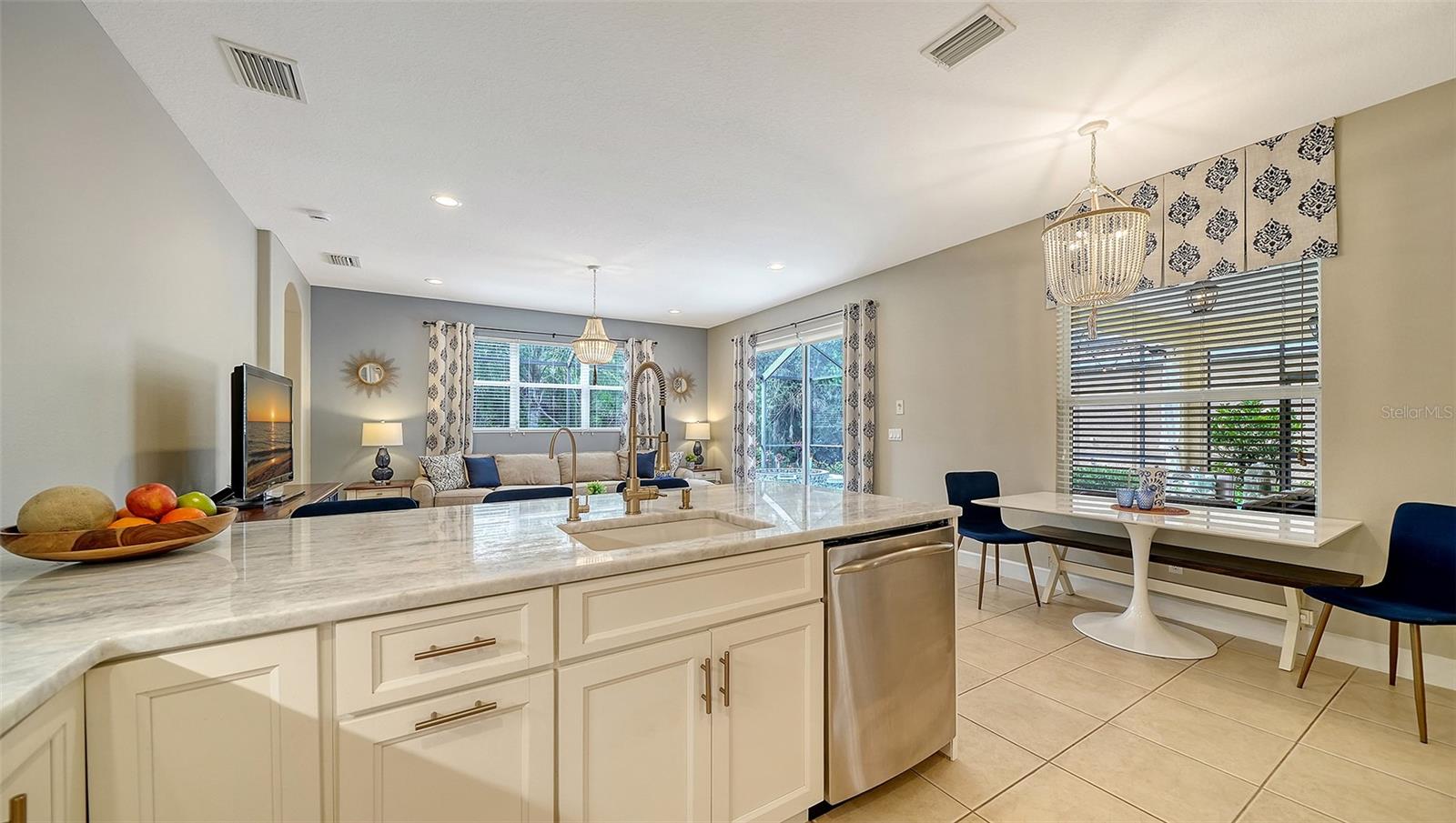 11862 GRANITE WOODS LOOP