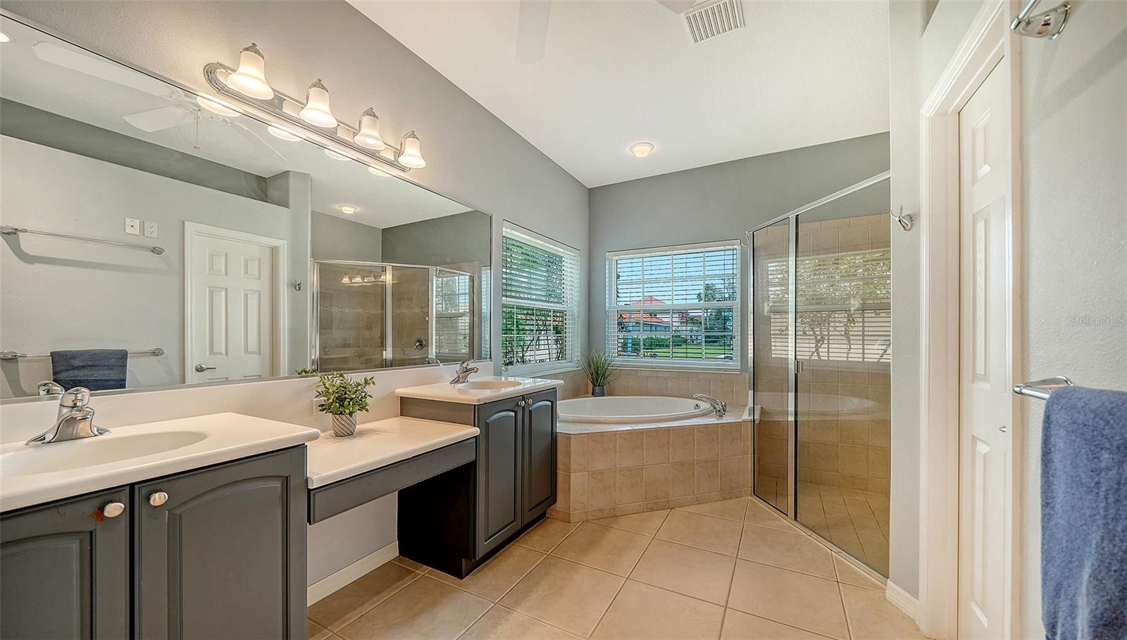 11862 GRANITE WOODS LOOP