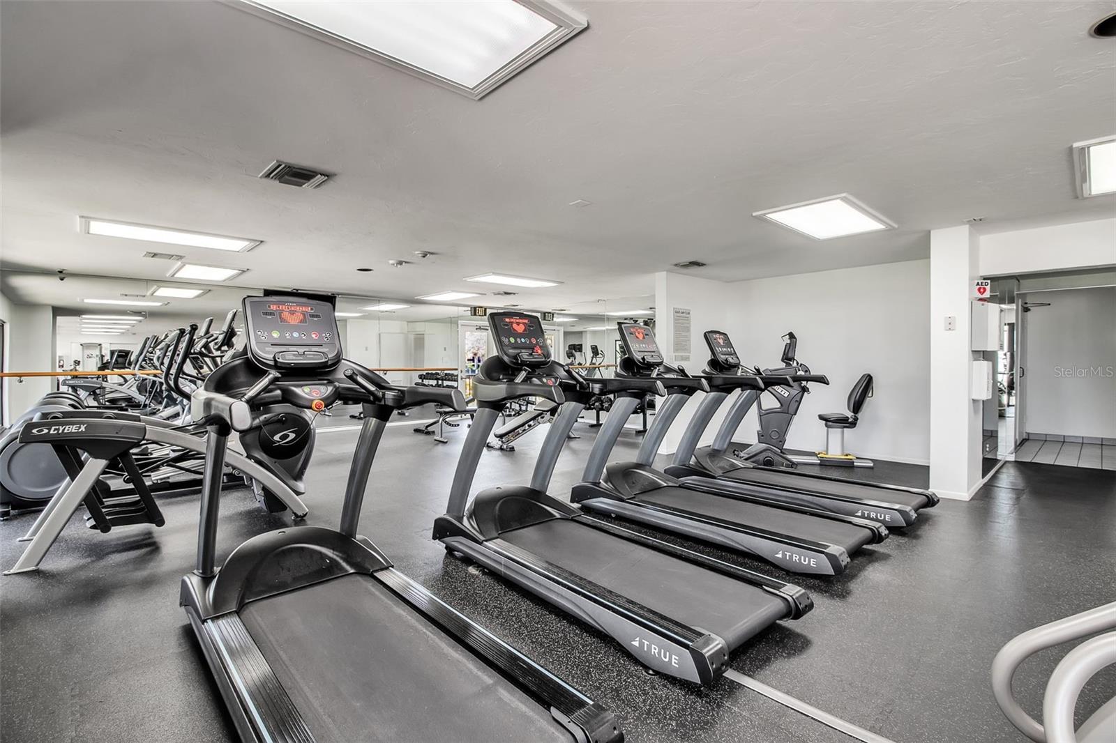 5740 MIDNIGHT PASS RD #403