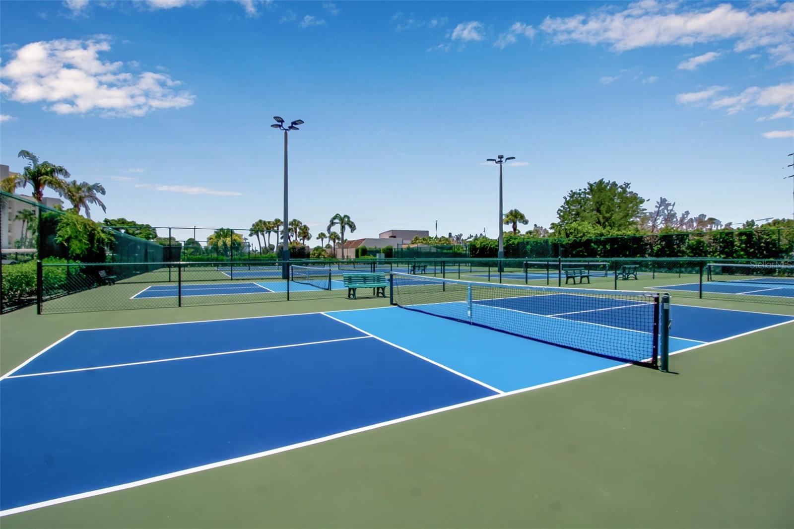 5740 MIDNIGHT PASS RD #403