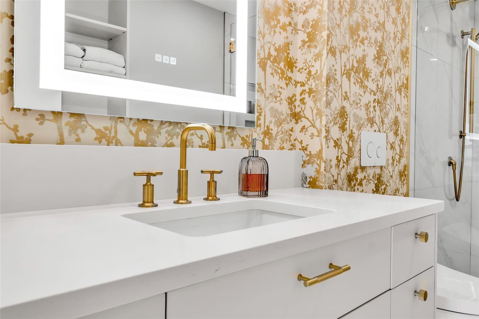 5740 MIDNIGHT PASS RD #403