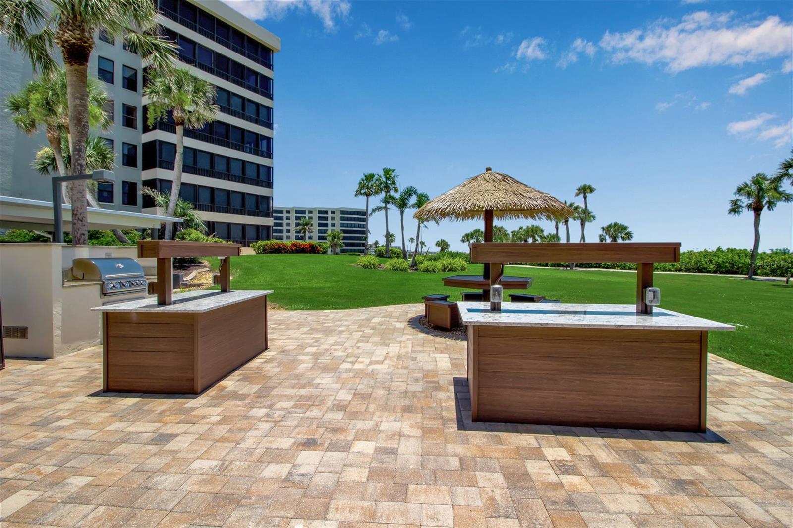 5740 MIDNIGHT PASS RD #403