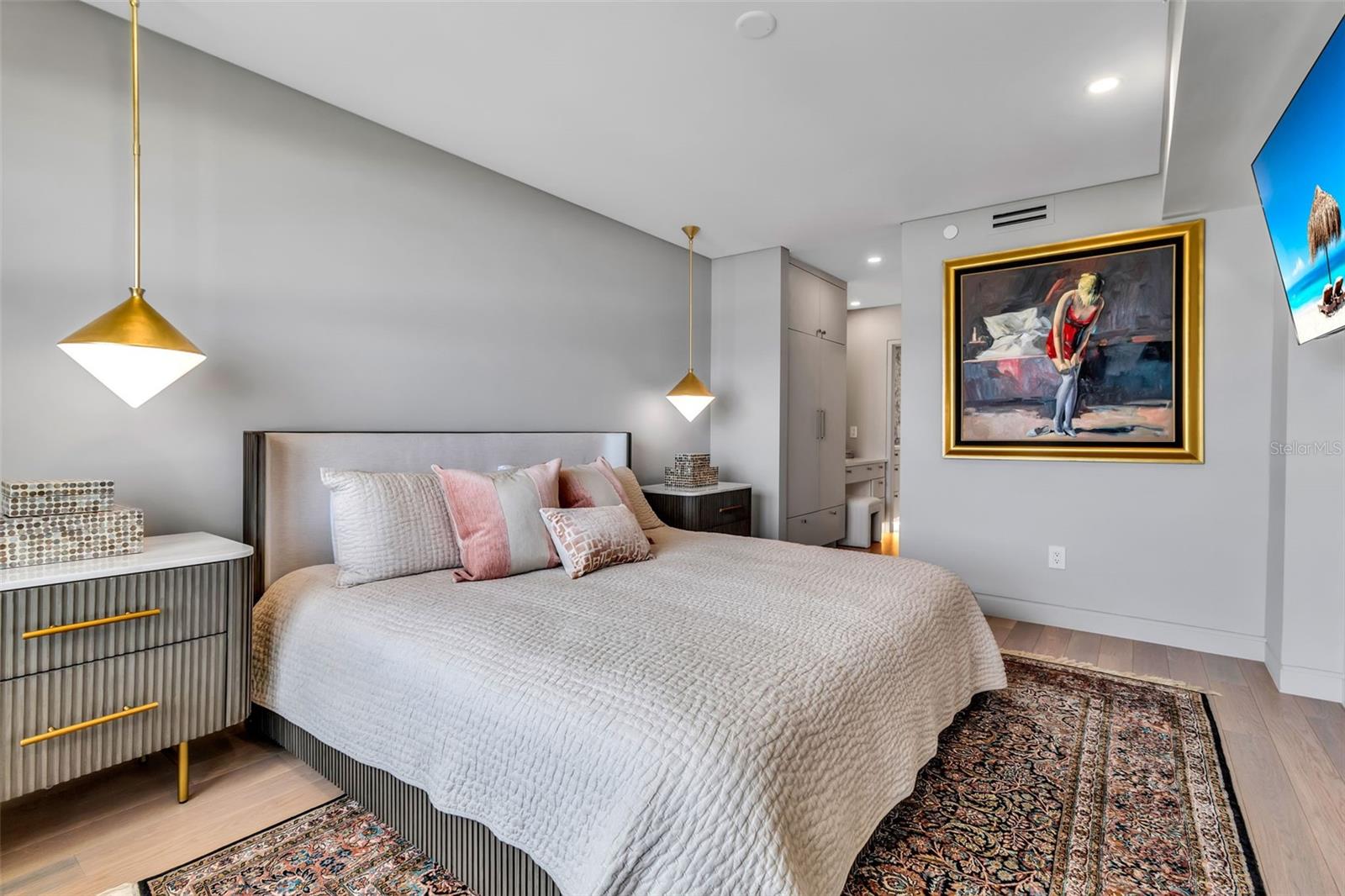 5740 MIDNIGHT PASS RD #403