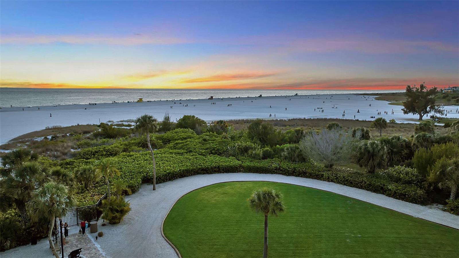 5740 MIDNIGHT PASS RD #403