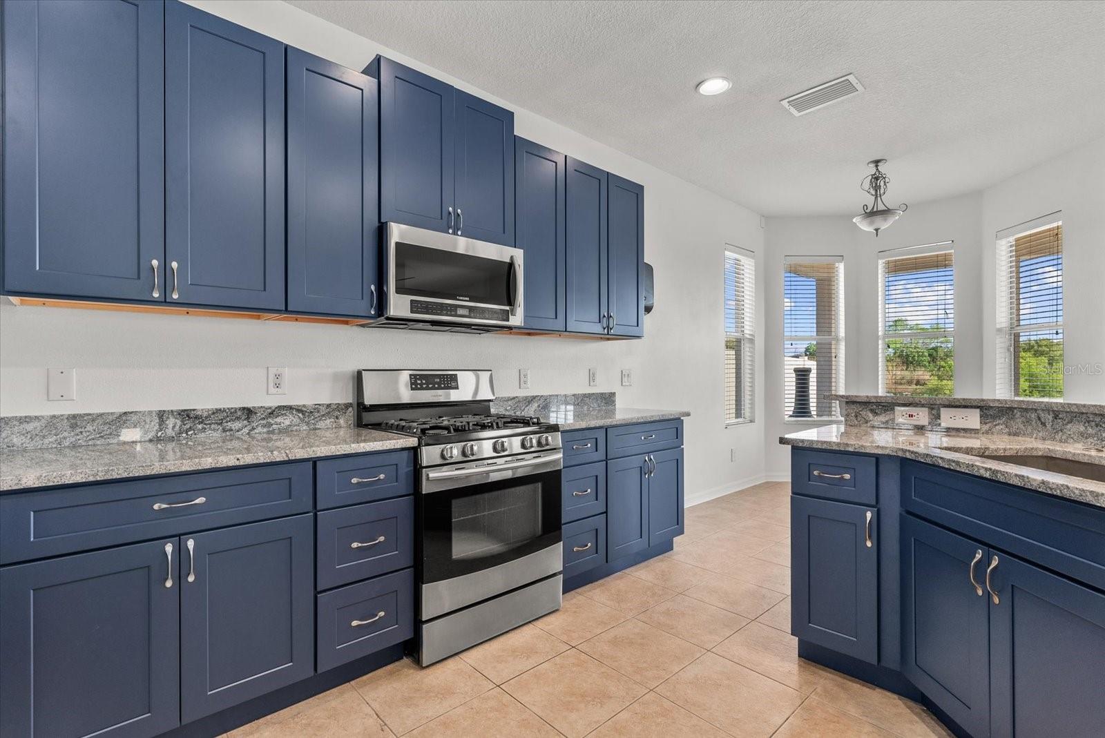 12808 HAMPTON HILL DR
