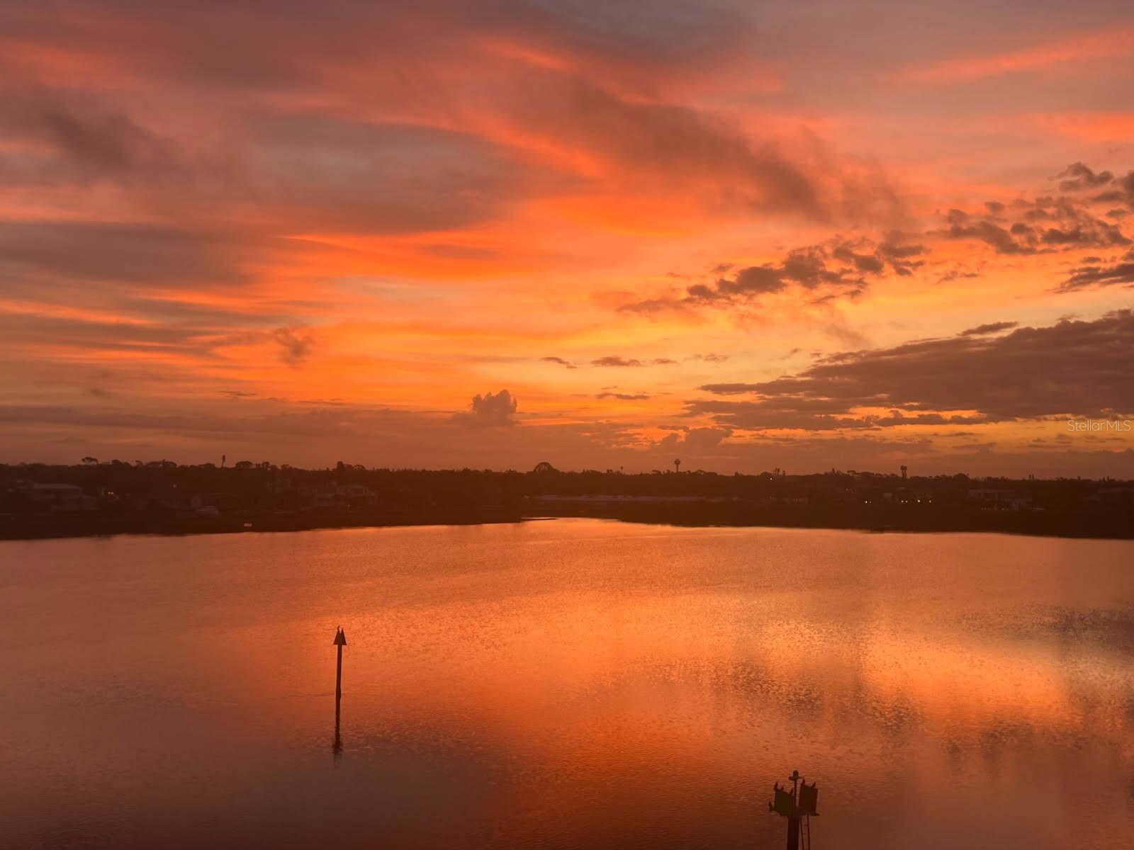 1280 DOLPHIN BAY WAY #503