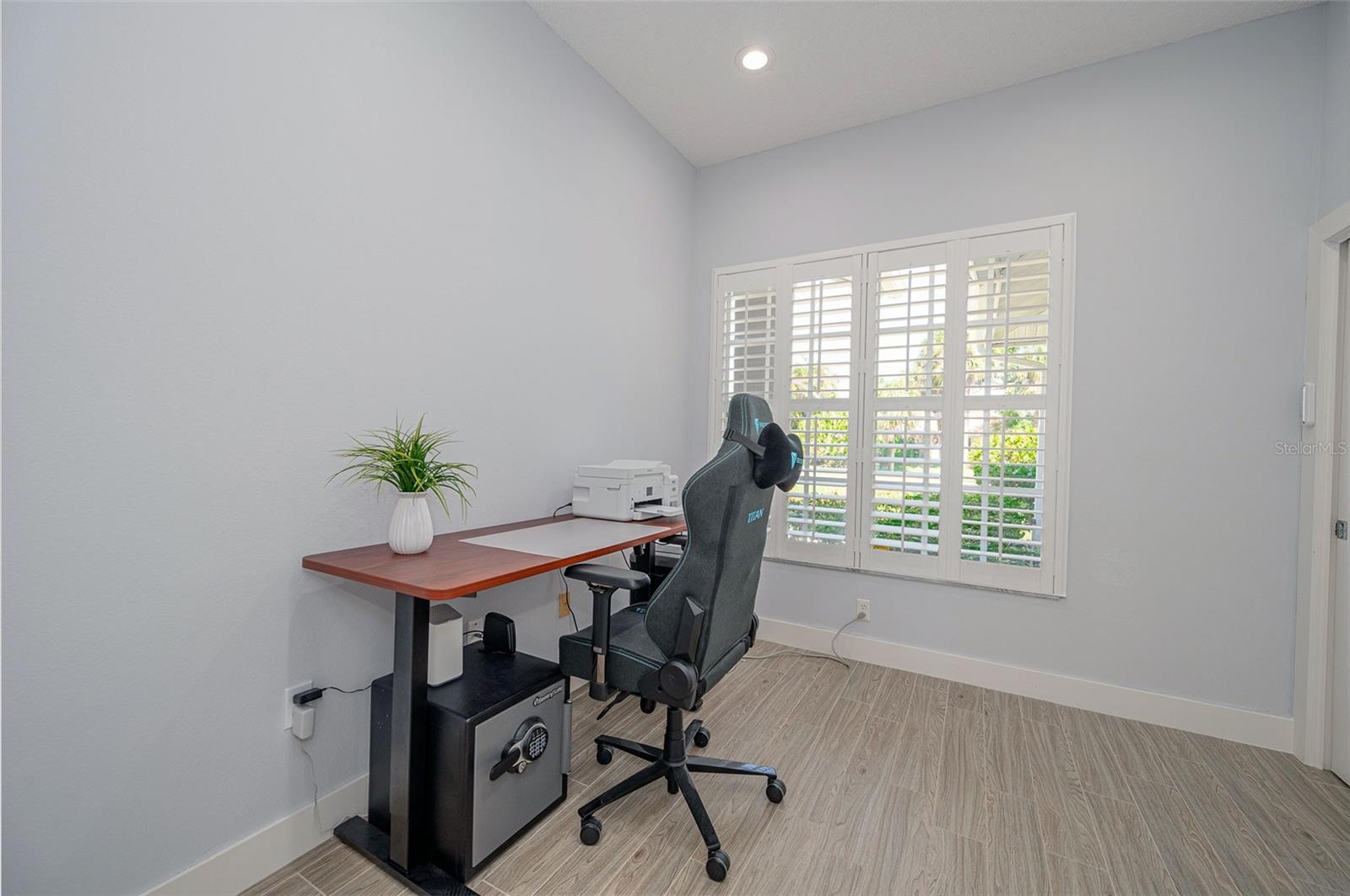 4450 DEER CREEK BLVD