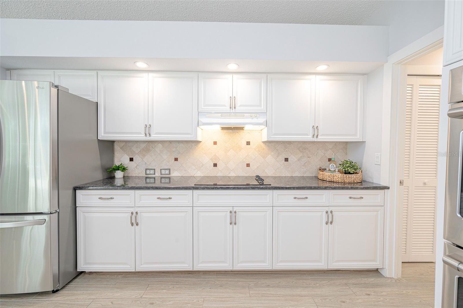 4450 DEER CREEK BLVD