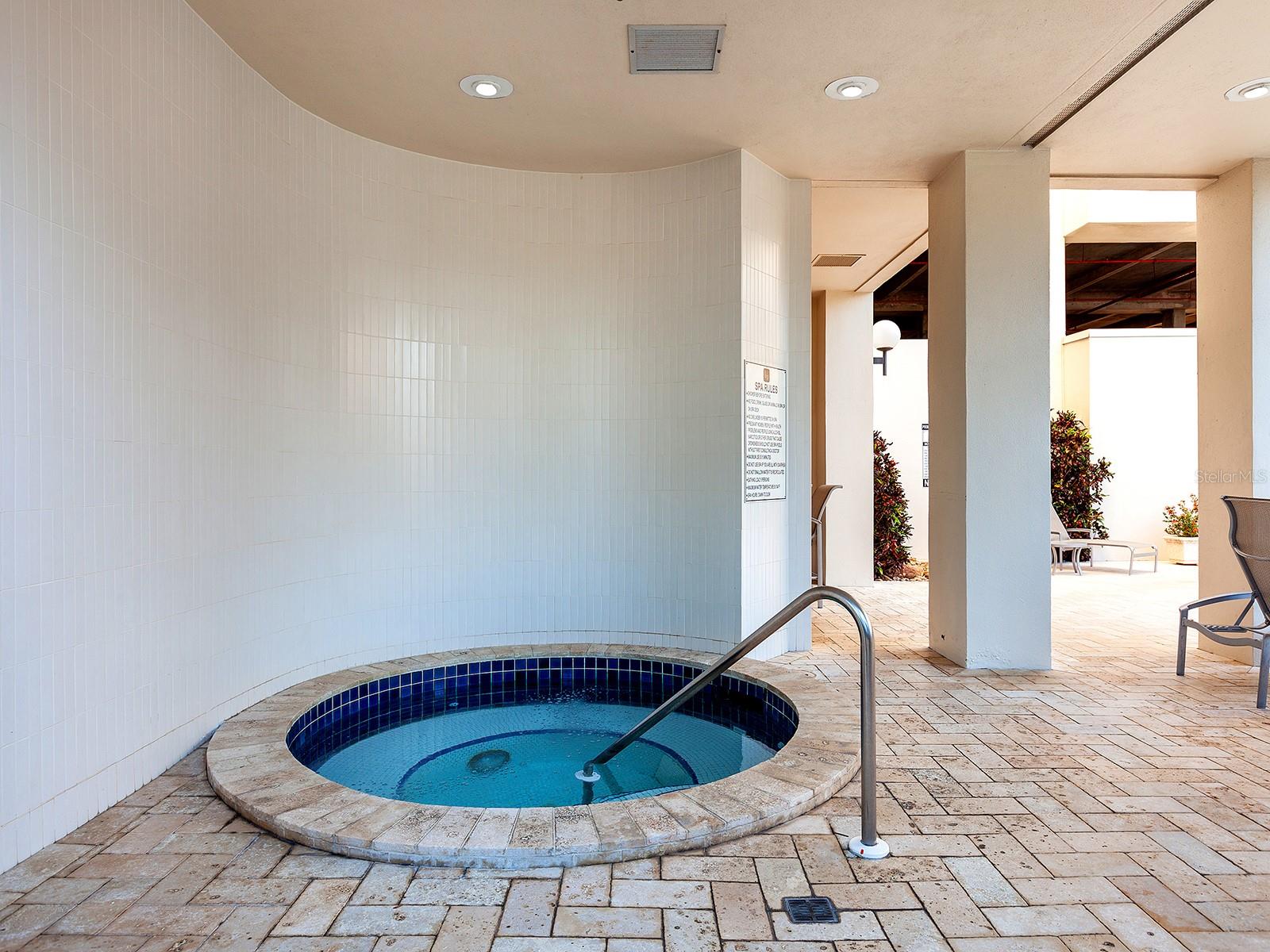 1255 N GULFSTREAM AVE #205