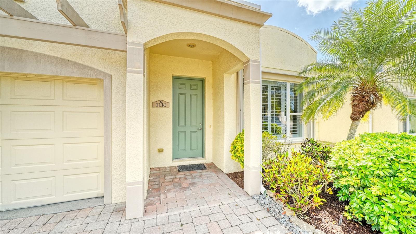 1116 BEACHCOMBER CT #3