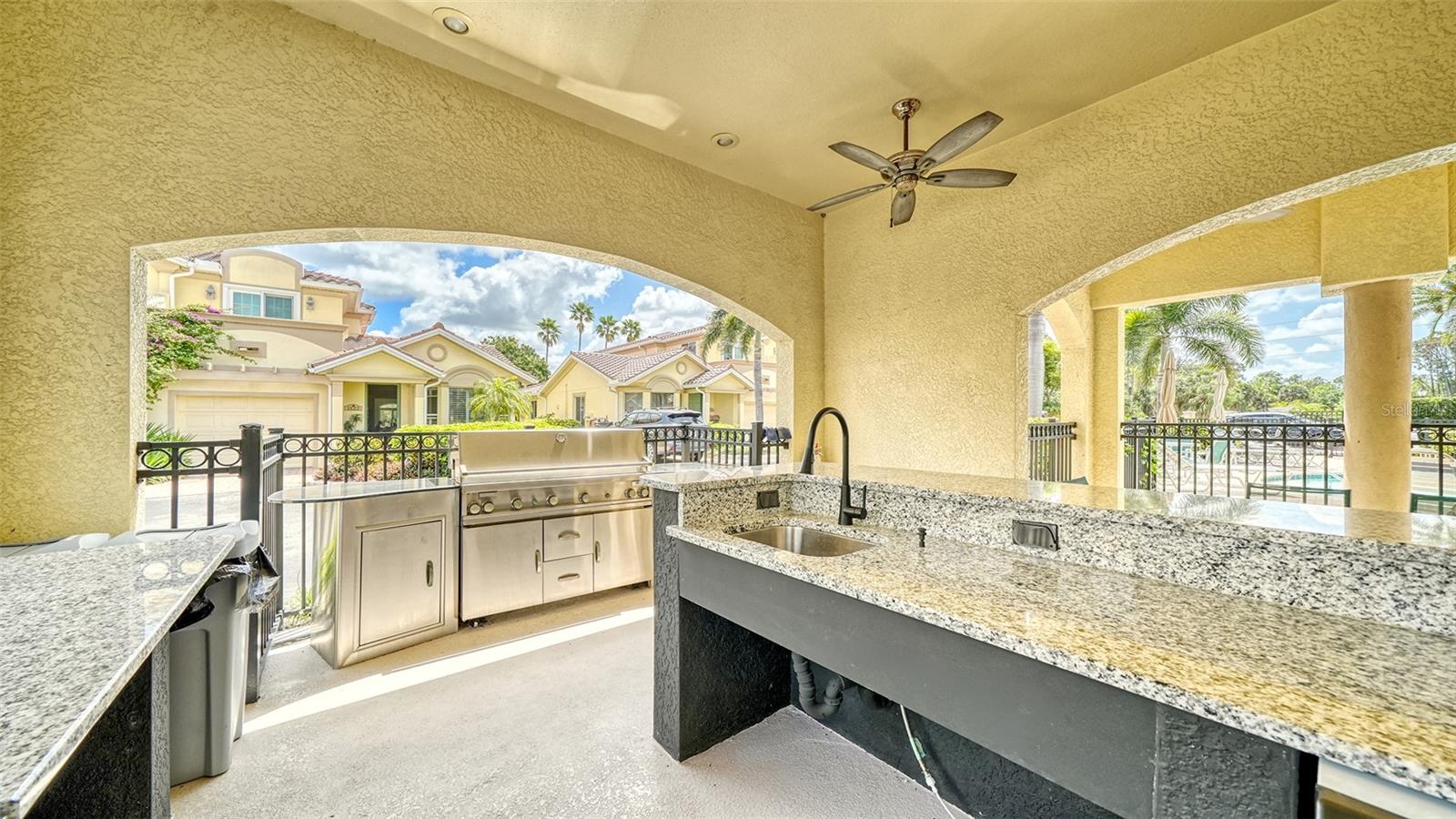 1116 BEACHCOMBER CT #3