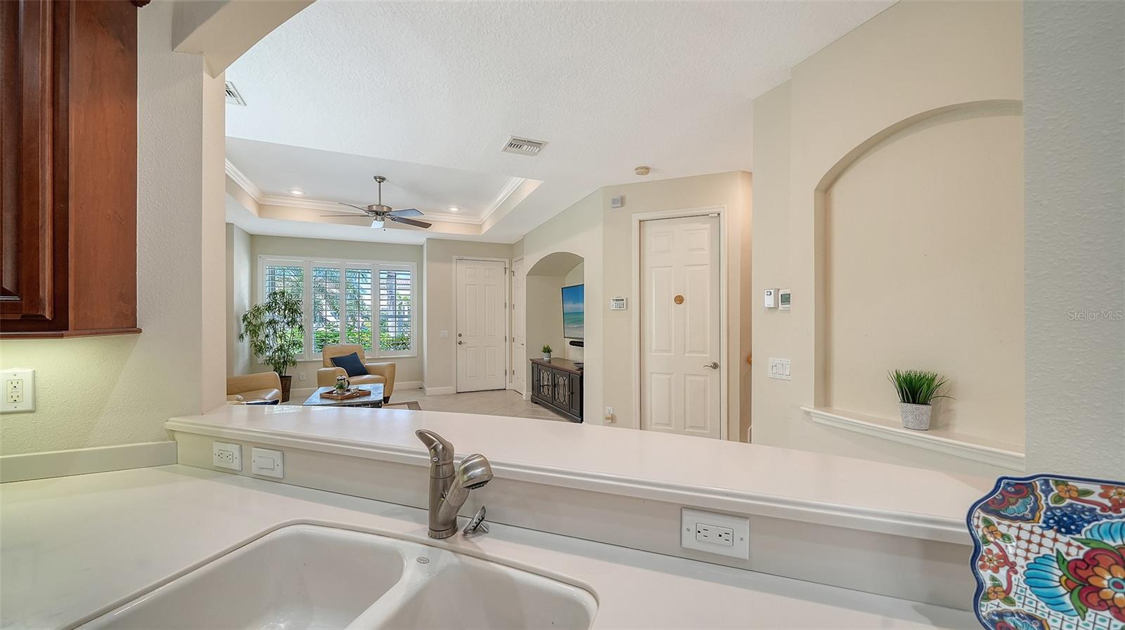 1116 BEACHCOMBER CT #3