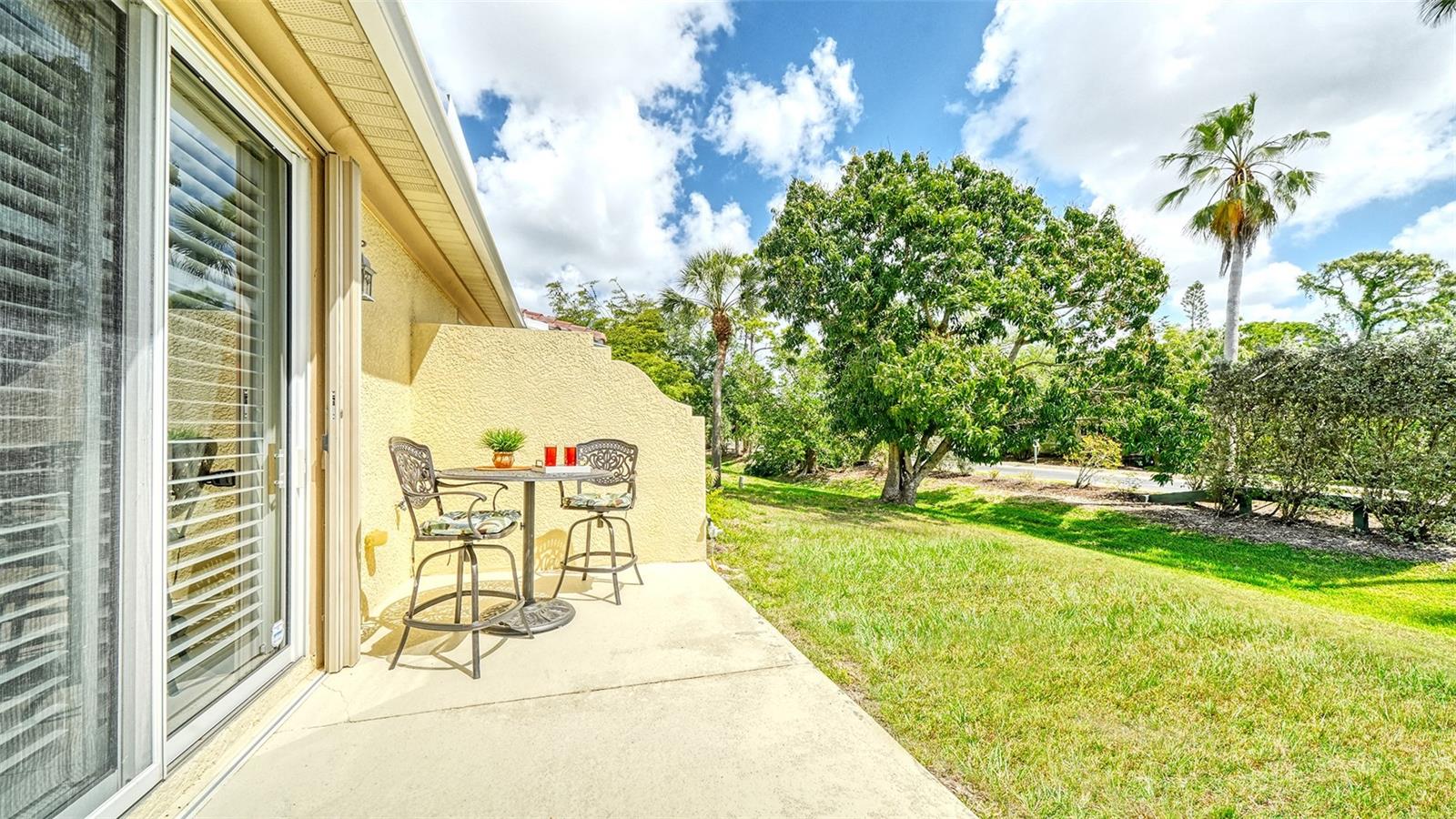 1116 BEACHCOMBER CT #3