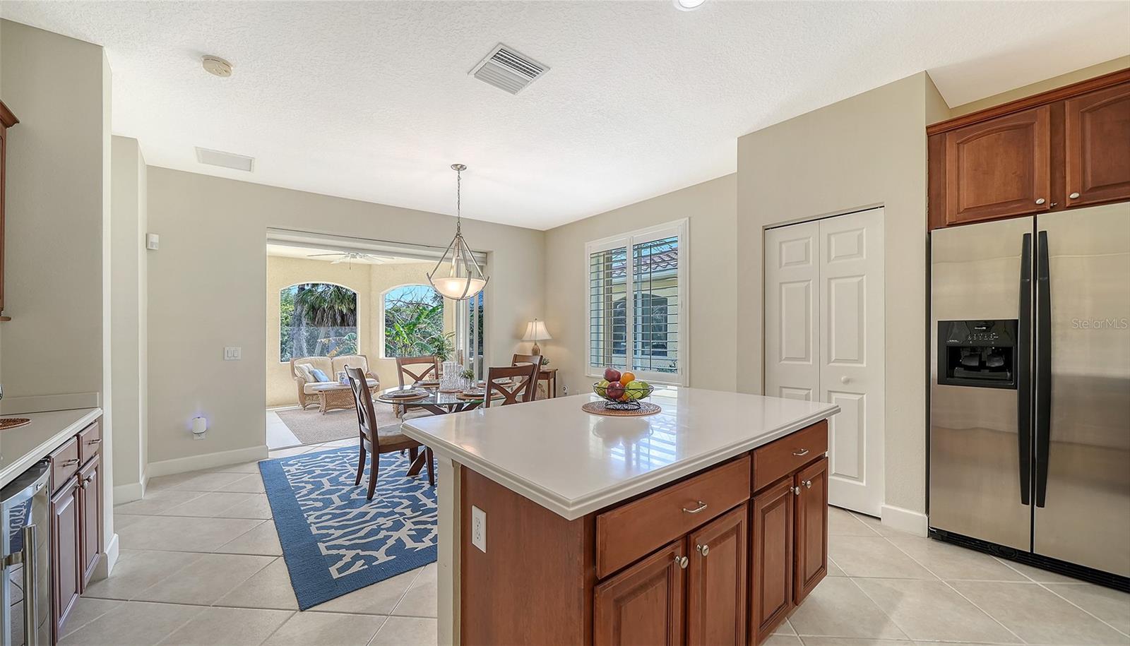 1116 BEACHCOMBER CT #3