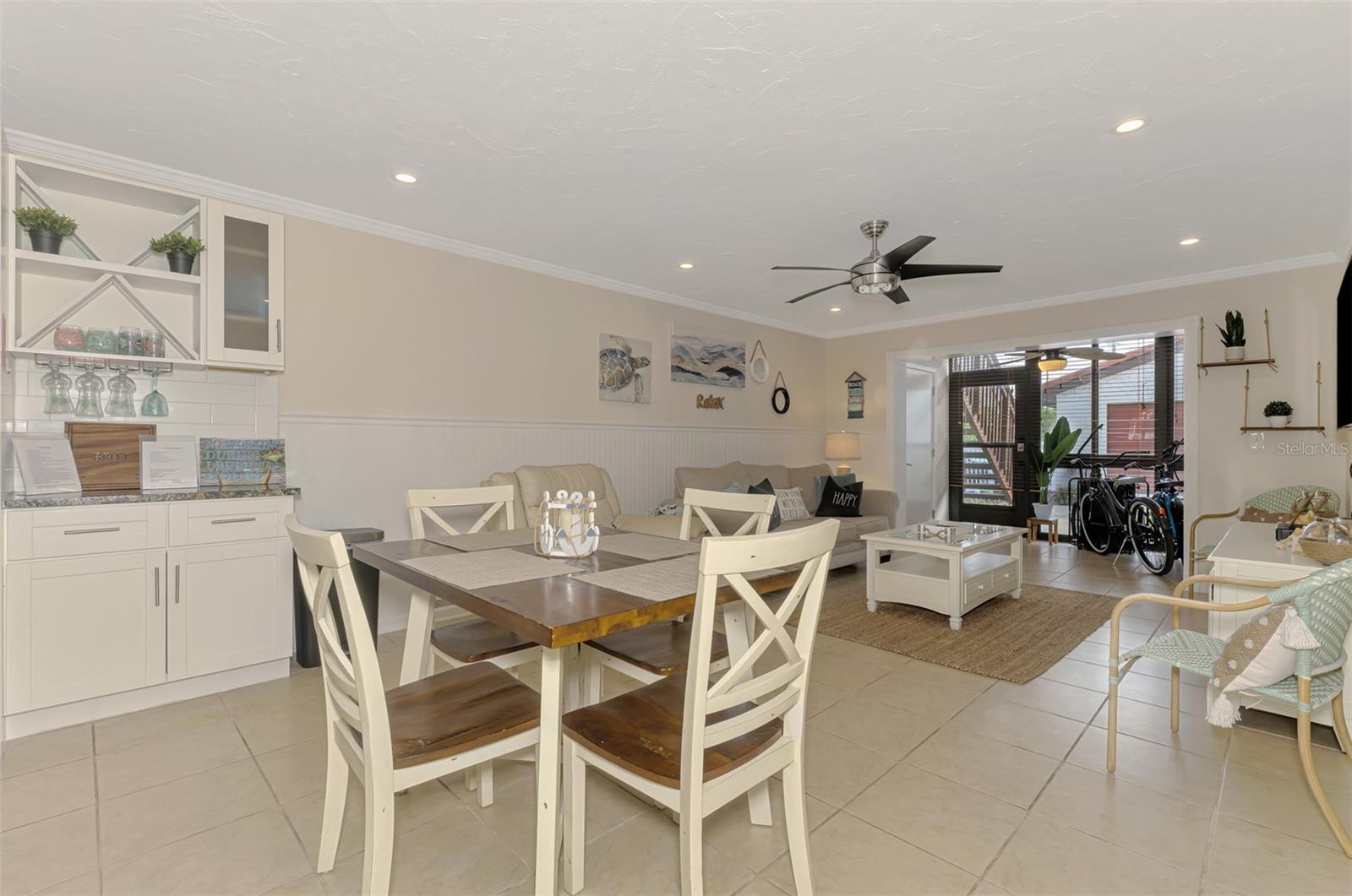 1612 STICKNEY POINT RD #1612-1