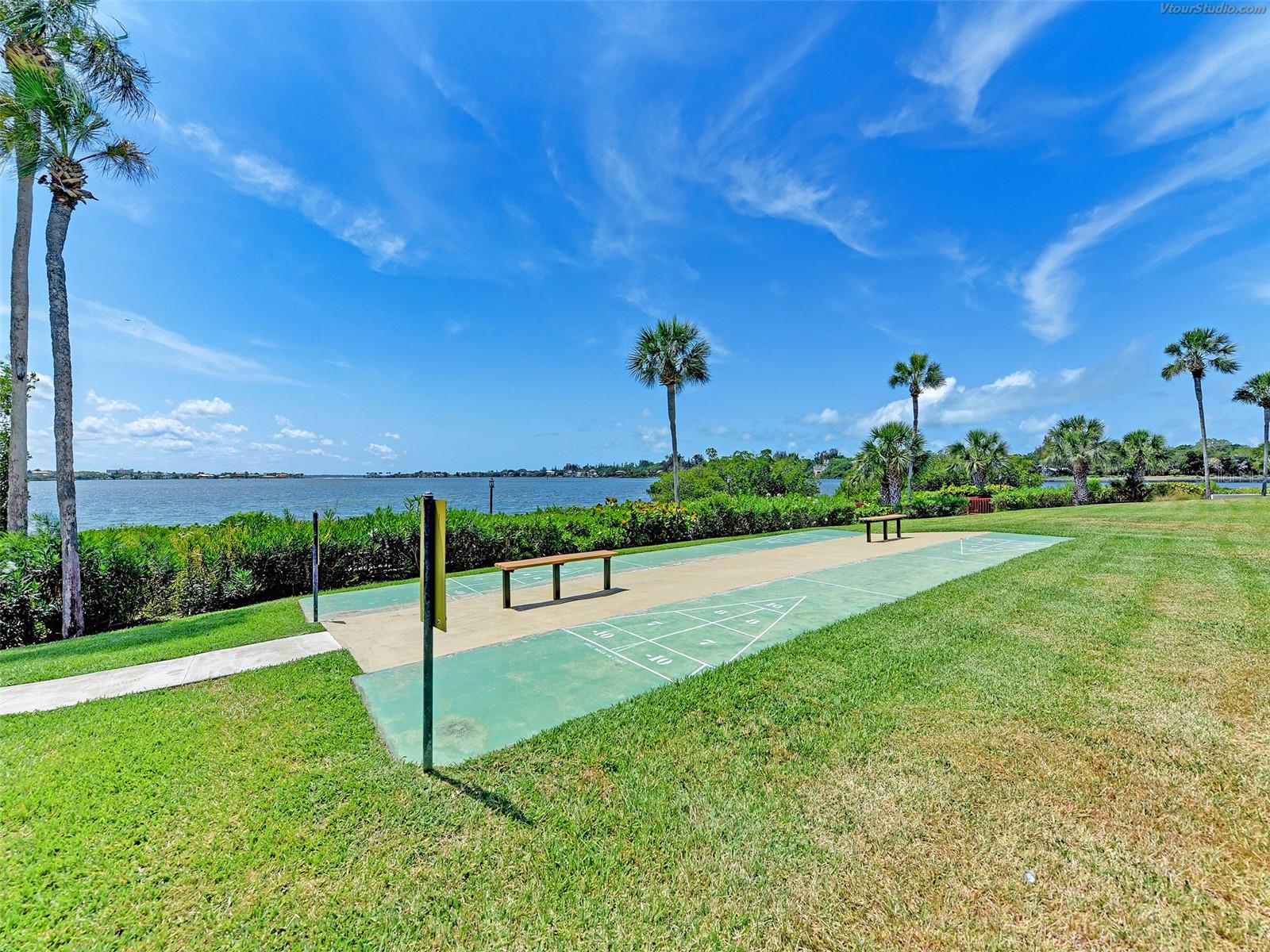 1612 STICKNEY POINT RD #1612-1