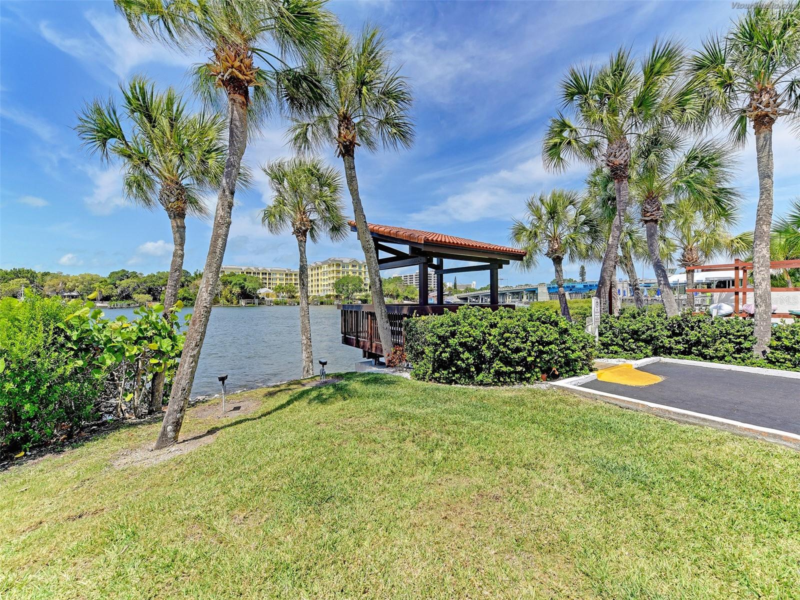 1612 STICKNEY POINT RD #1612-1