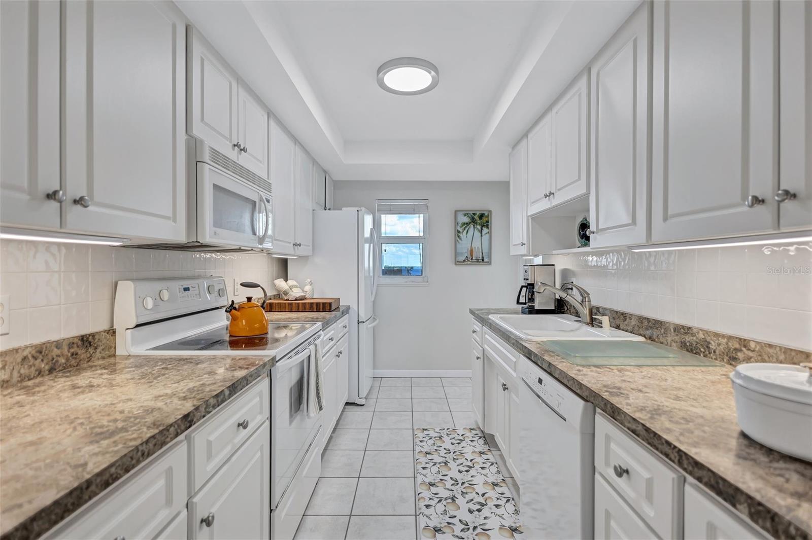 6140 MIDNIGHT PASS RD #603