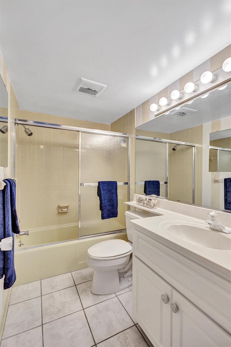 6140 MIDNIGHT PASS RD #603