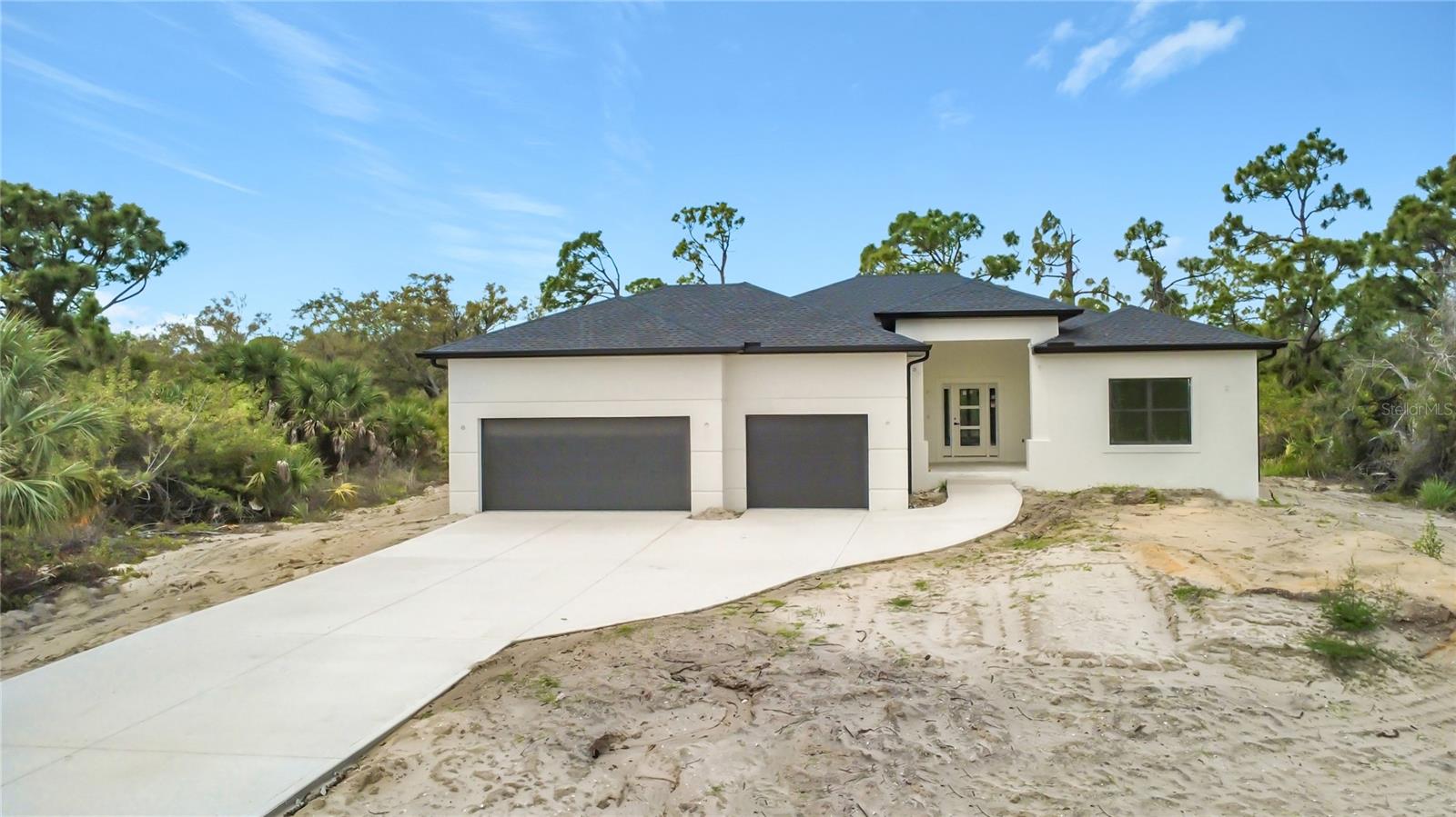 7731 PINEDALE DR