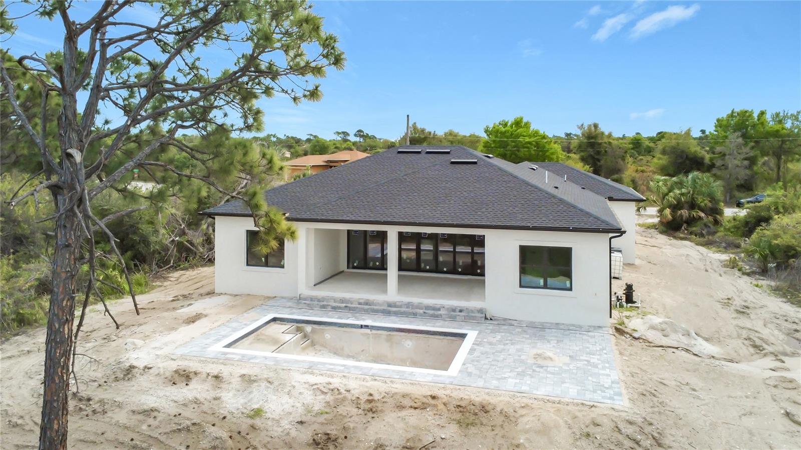 7731 PINEDALE DR