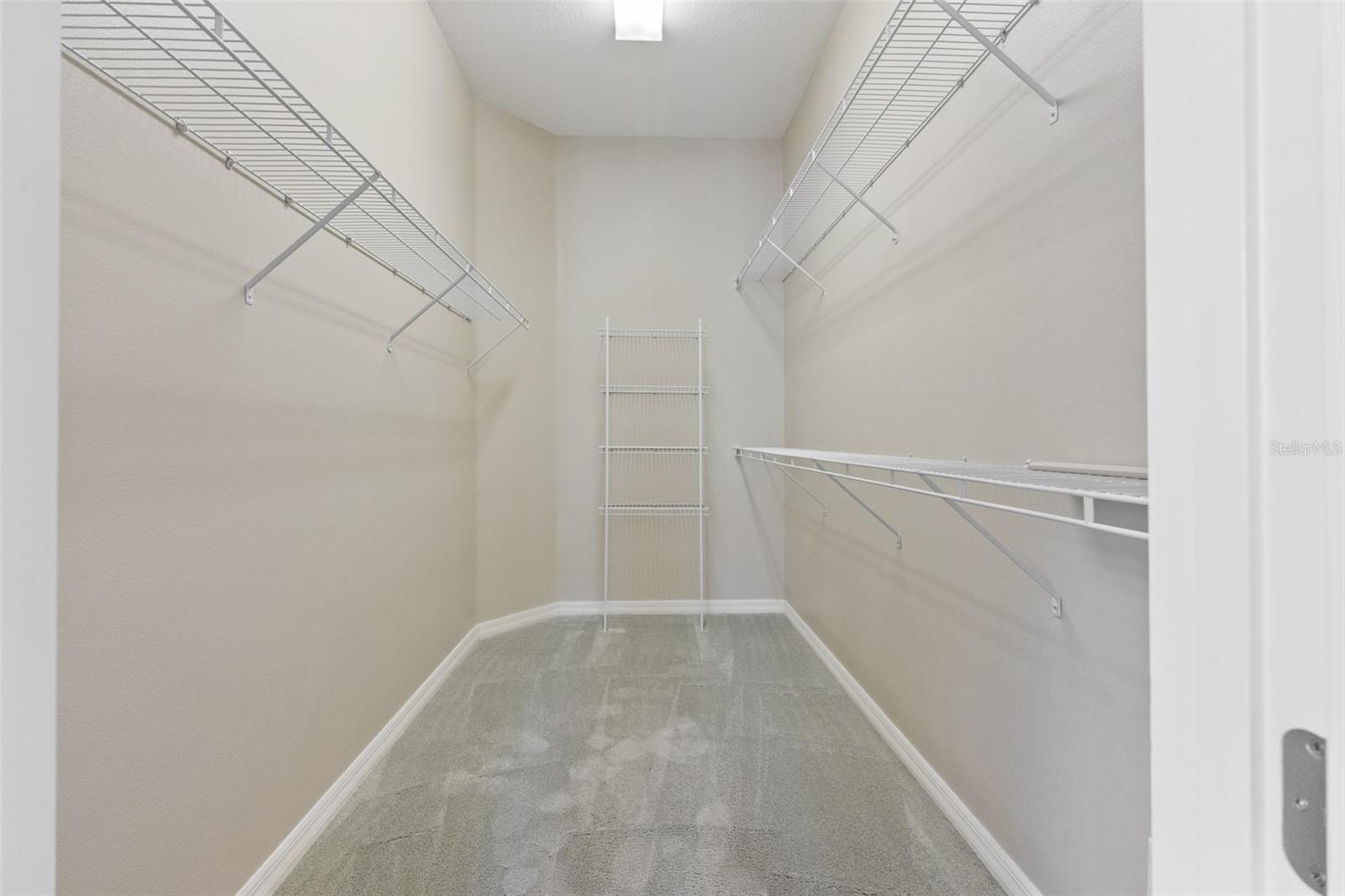 12150 MAPLE RIDGE DR