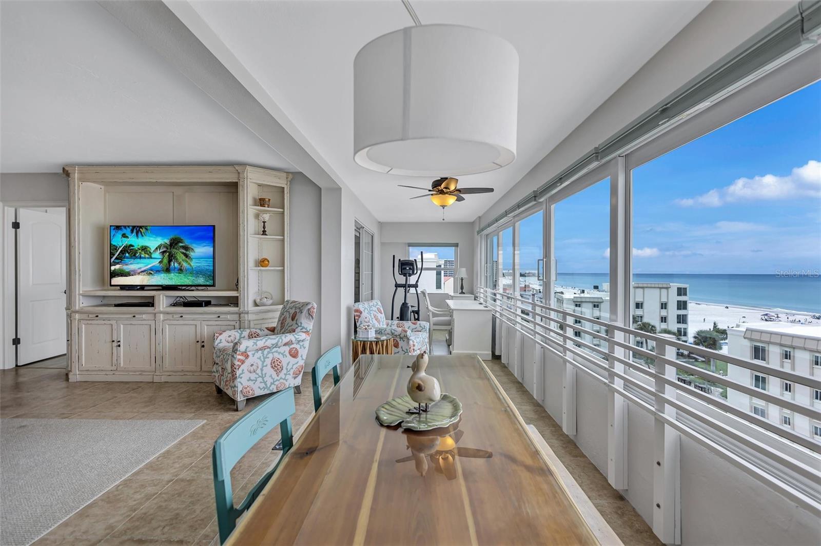 6140 MIDNIGHT PASS RD #501