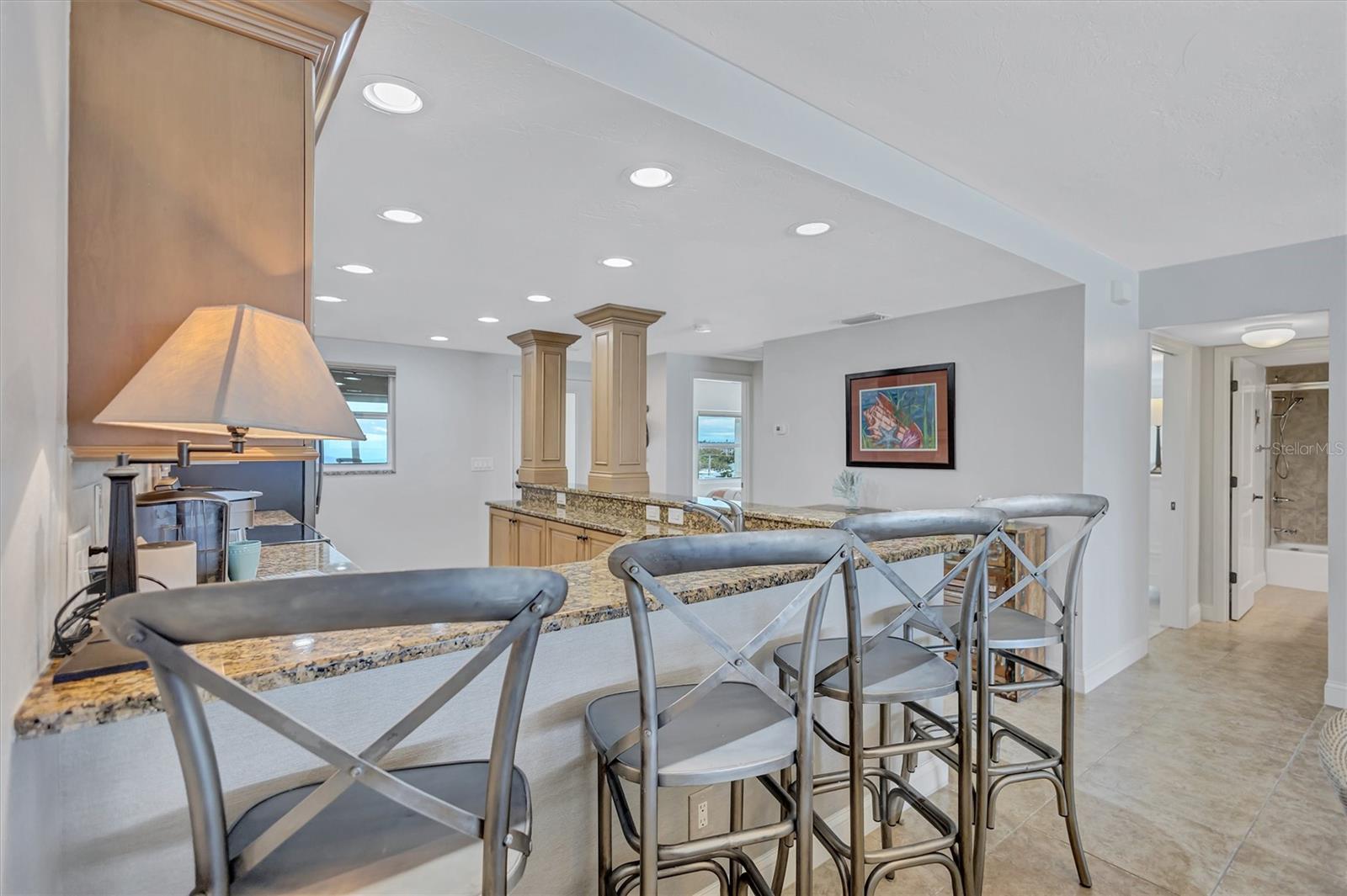 6140 MIDNIGHT PASS RD #501