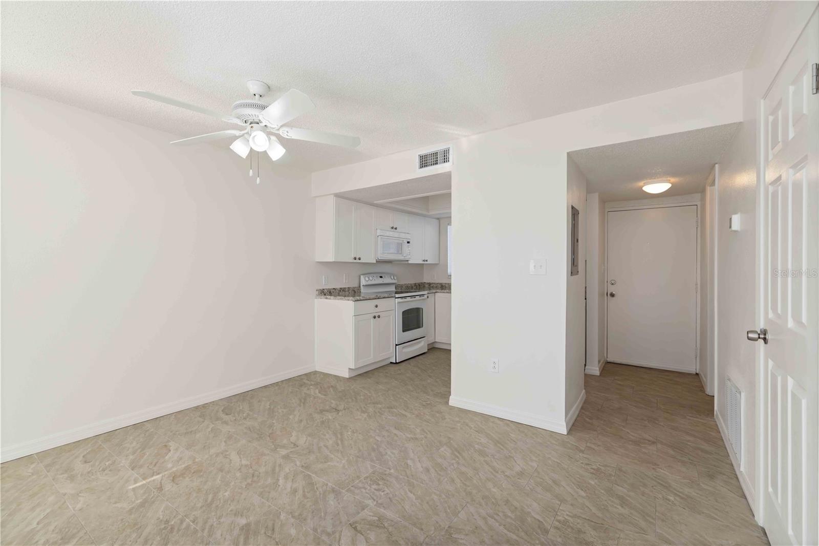 3569 BEE RIDGE