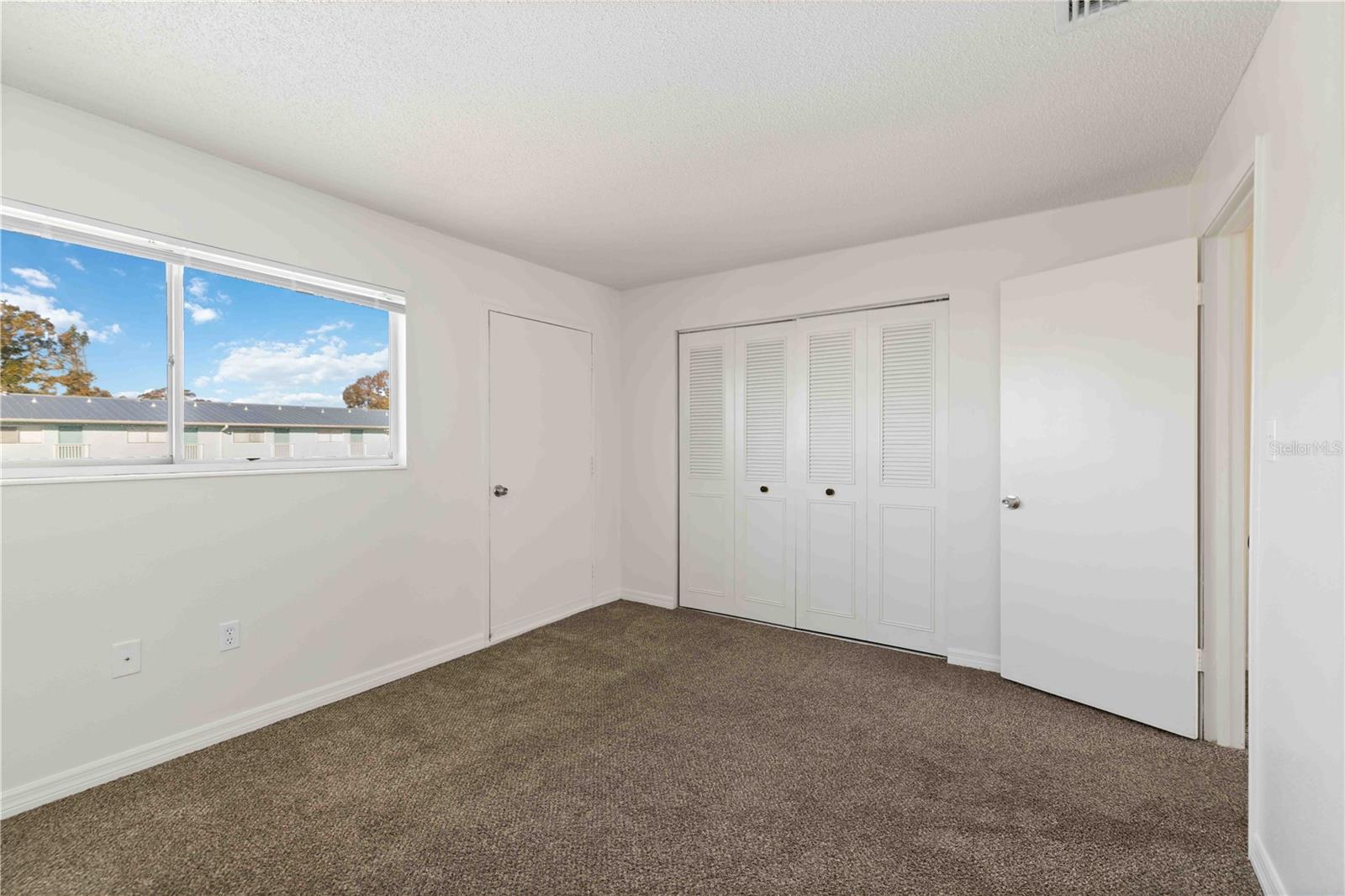 3569 BEE RIDGE