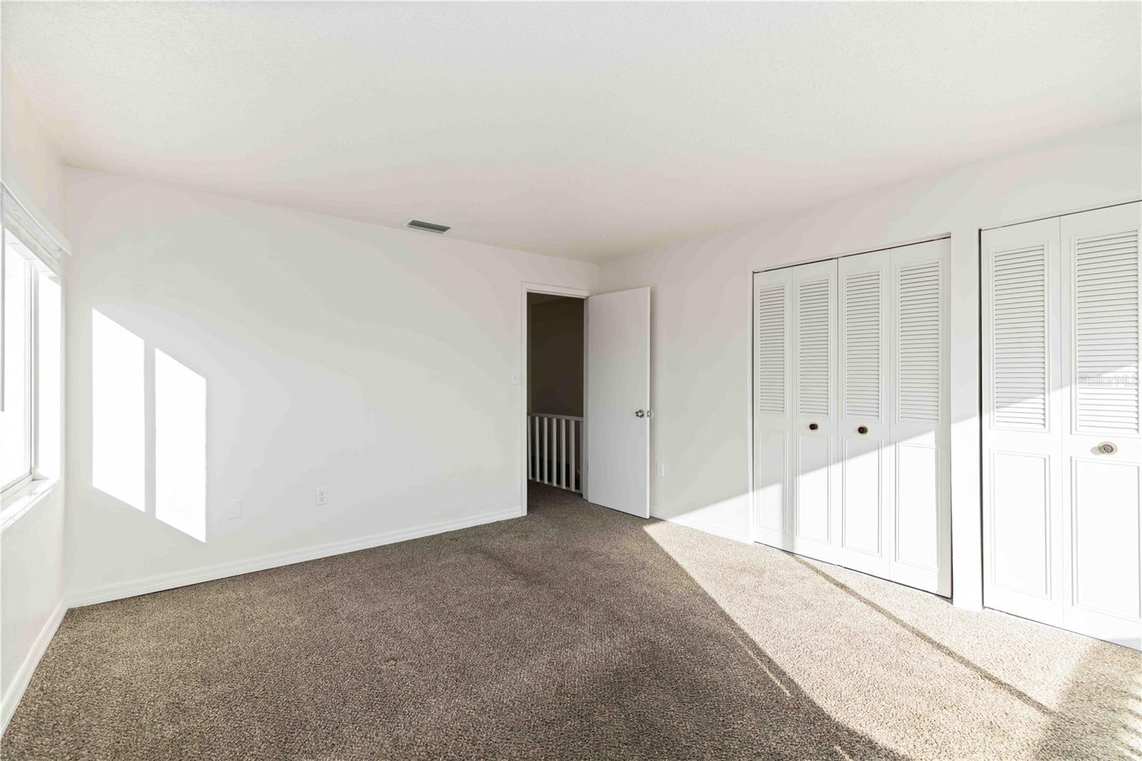 3569 BEE RIDGE