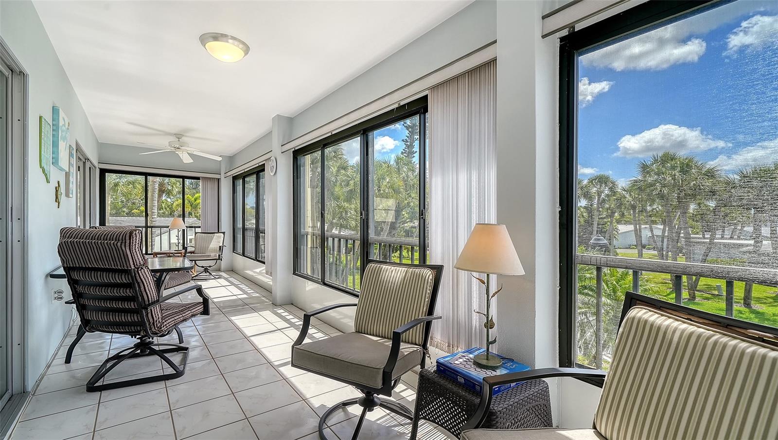 225 HOURGLASS WAY #202