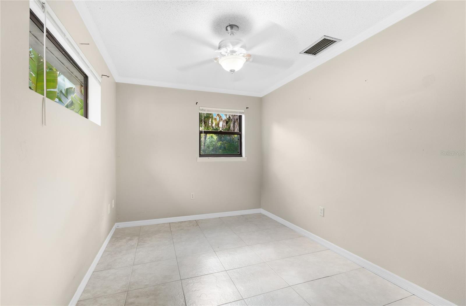 5272 BOX TURTLE CIR