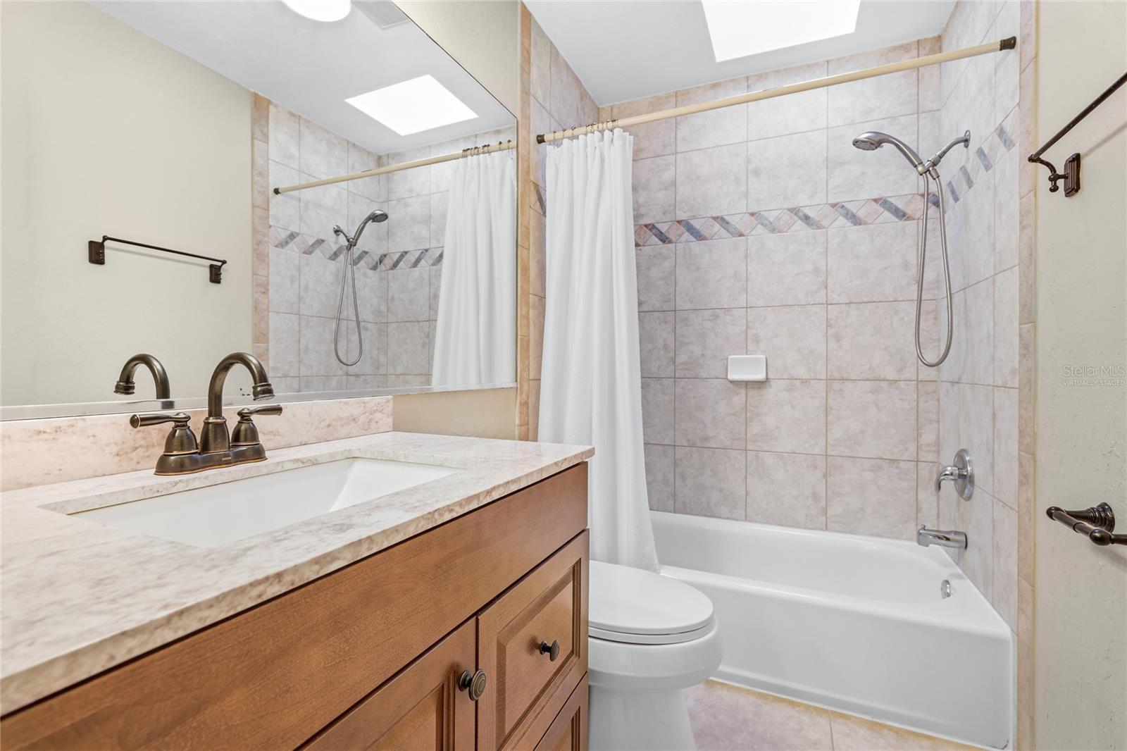 5272 BOX TURTLE CIR