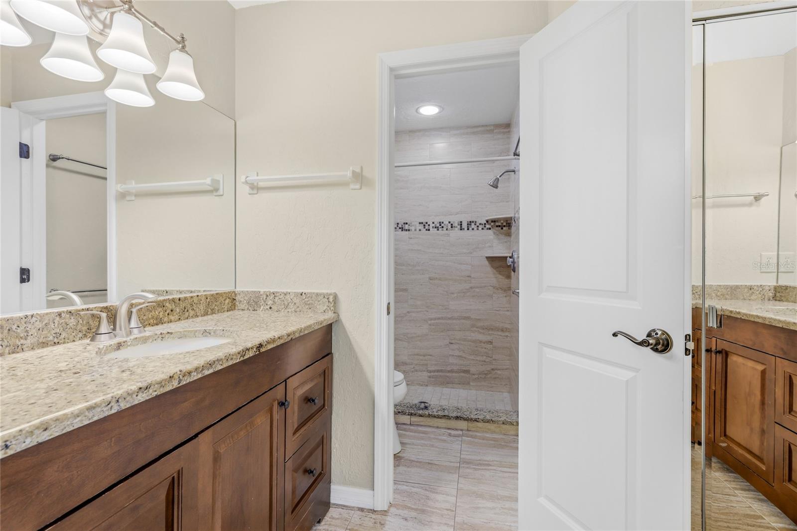 5272 BOX TURTLE CIR