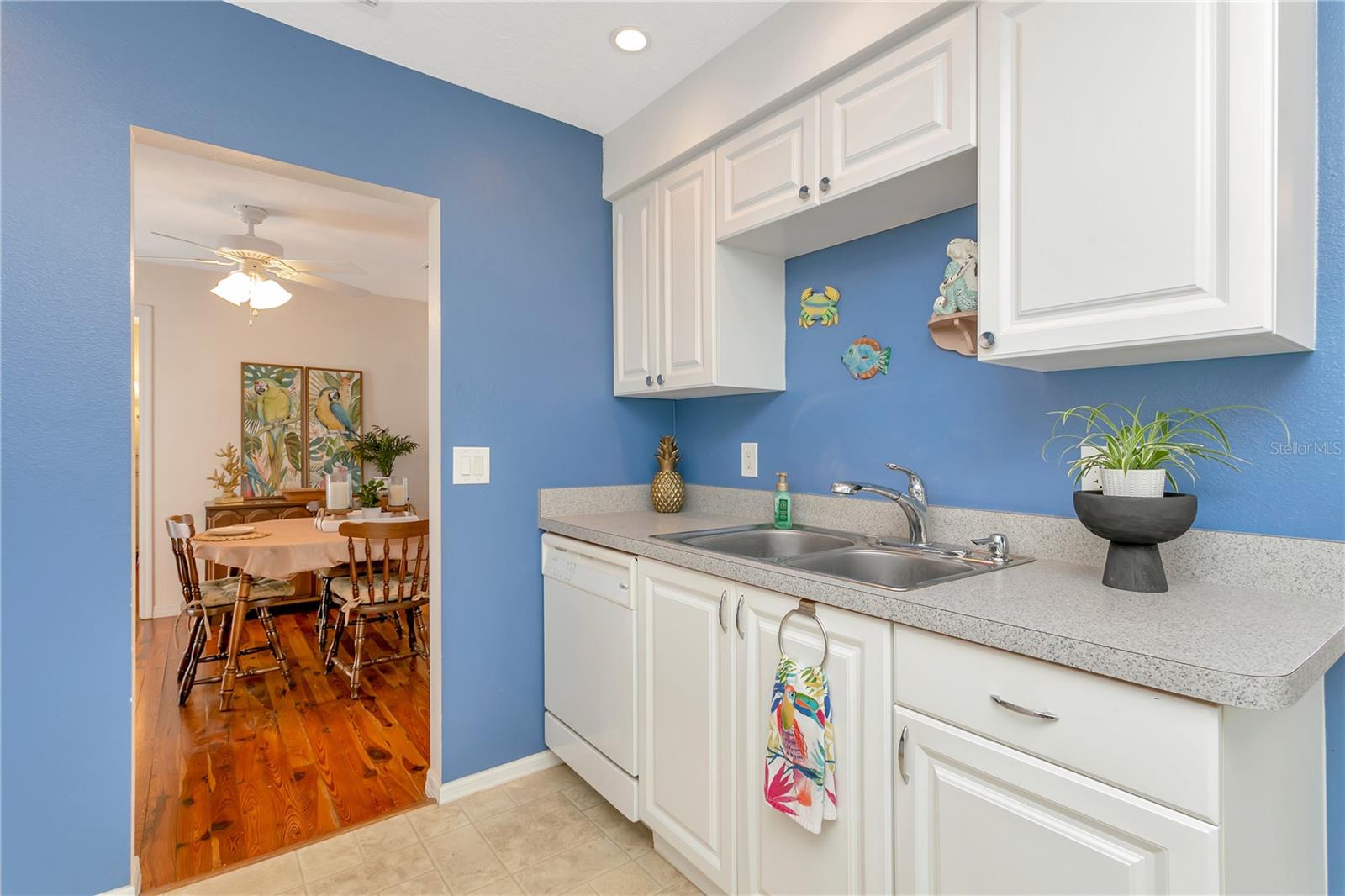 14 BRADEN CASTLE DR