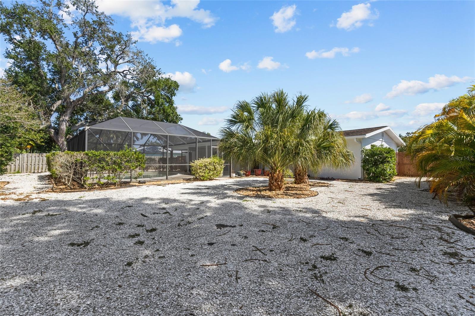 2411 GULF GATE DR