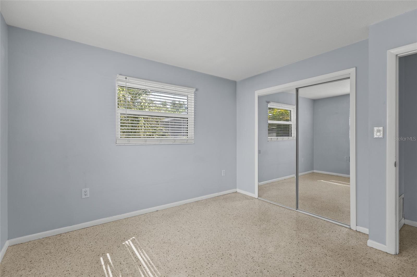 2411 GULF GATE DR