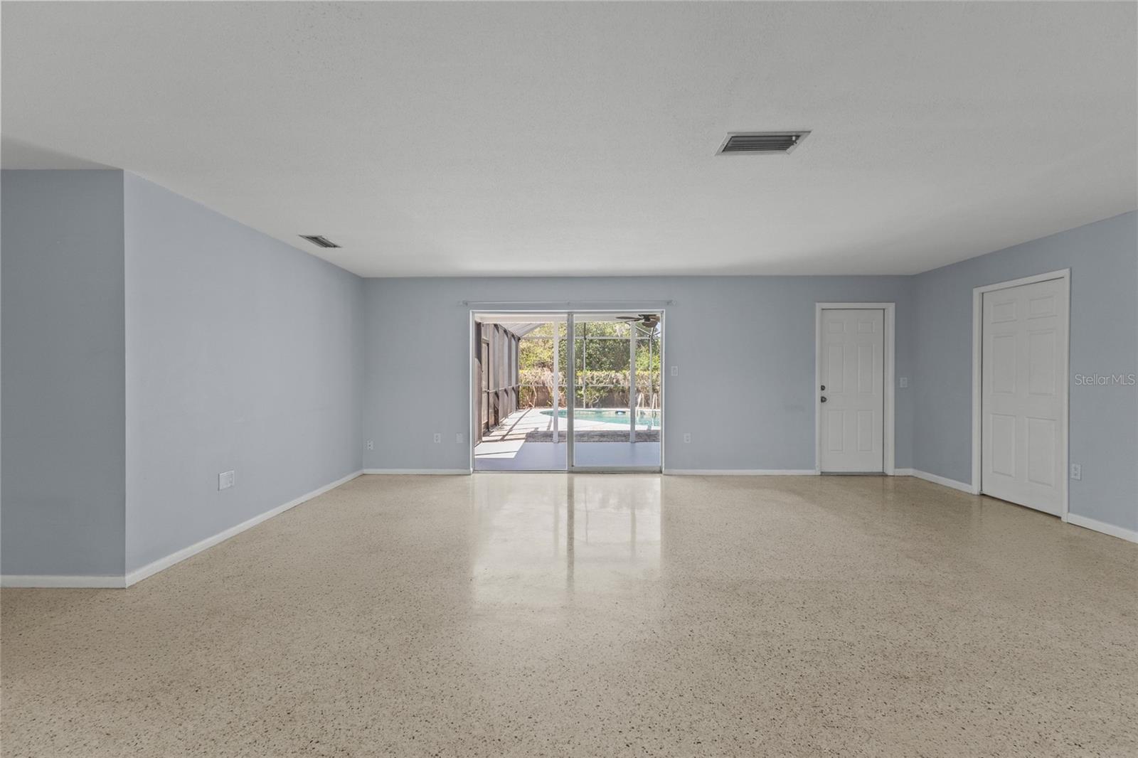 2411 GULF GATE DR