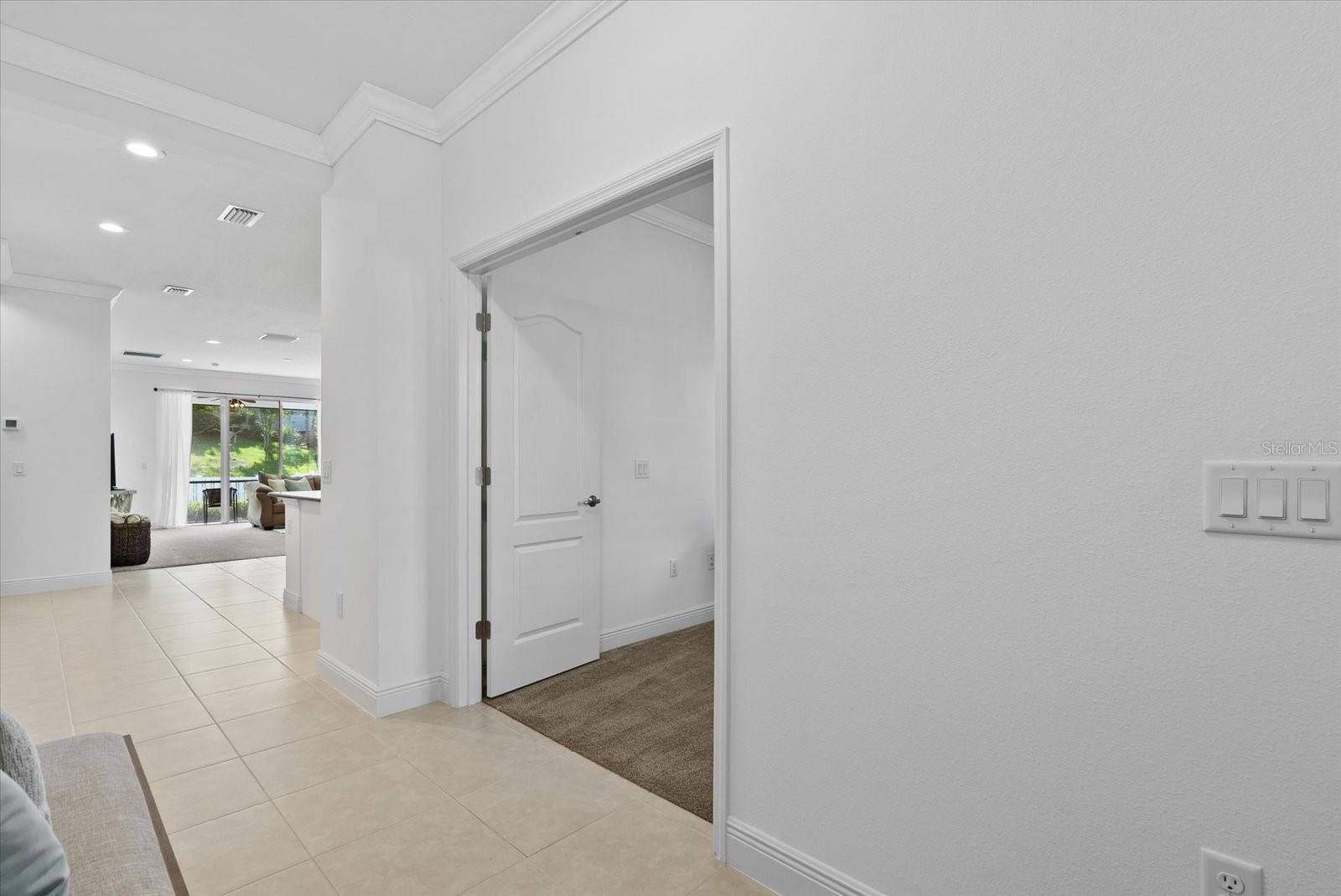 7526 RIDGELAKE CIR