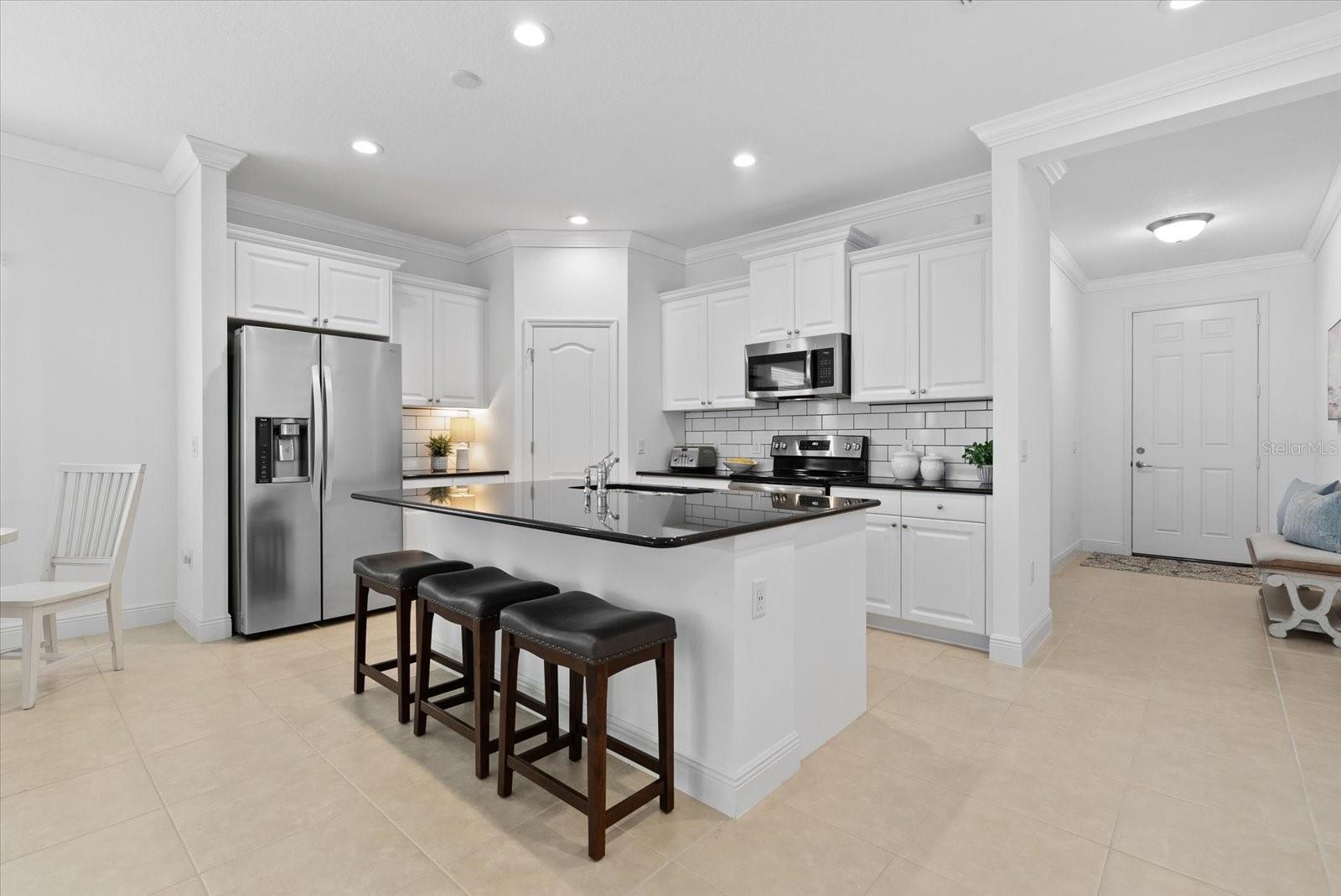 7526 RIDGELAKE CIR