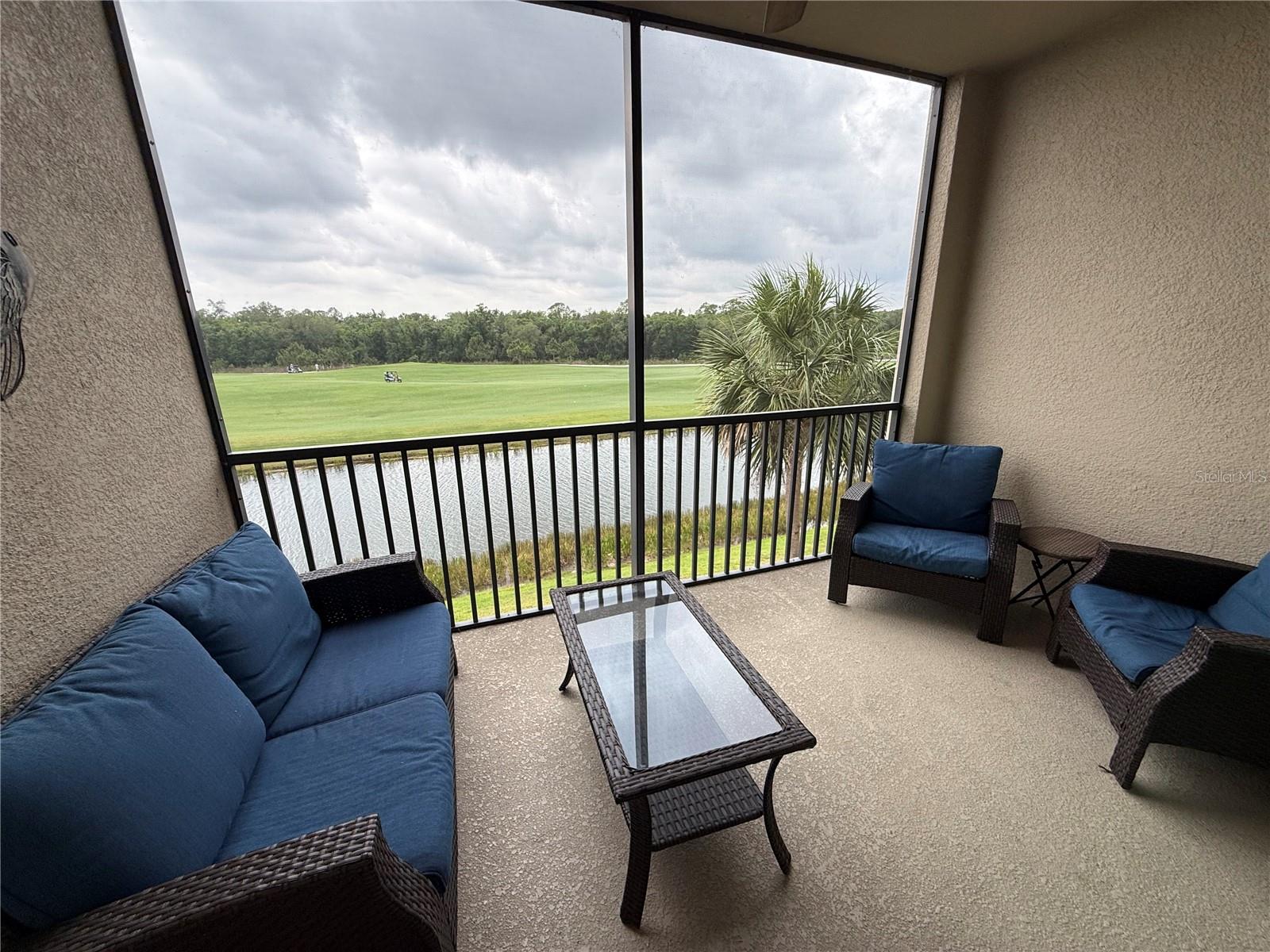 17810 GAWTHROP DR #305