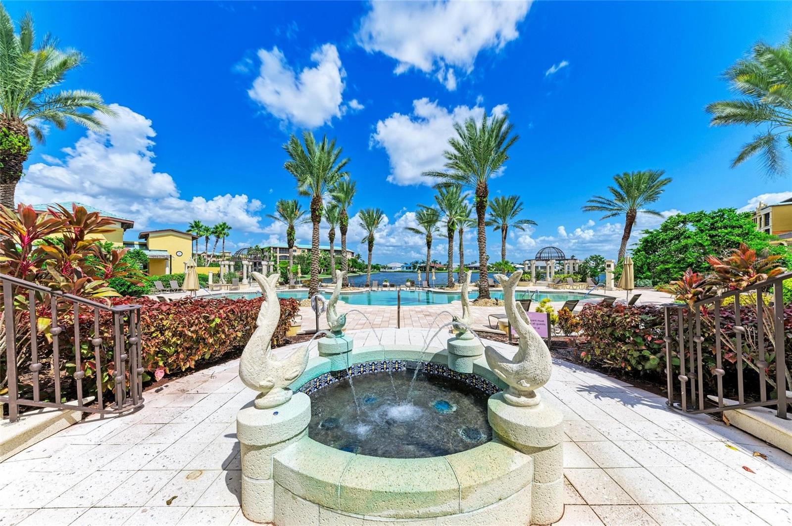 96 VIVANTE BLVD #210
