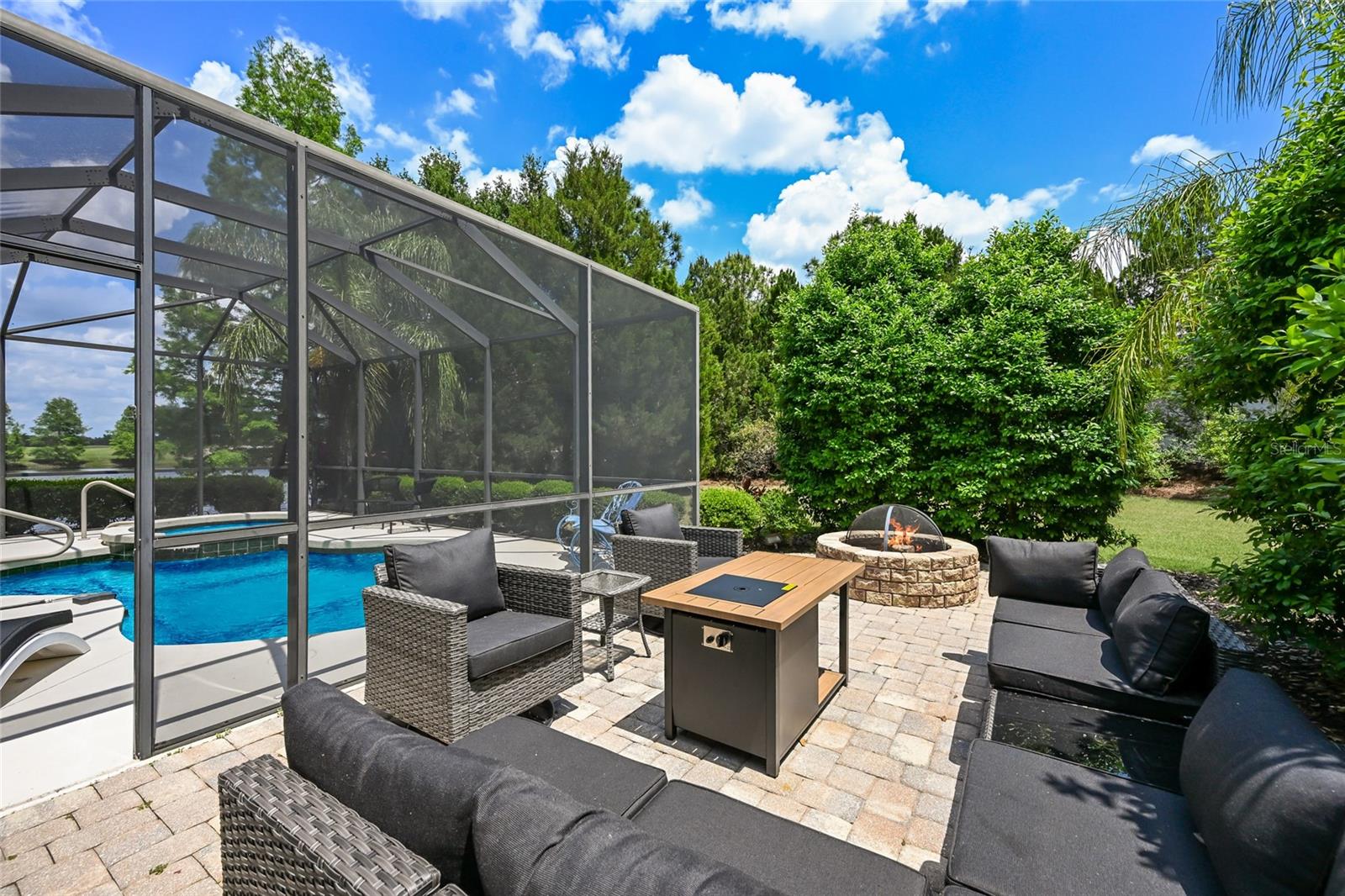15422 HELMSDALE PL